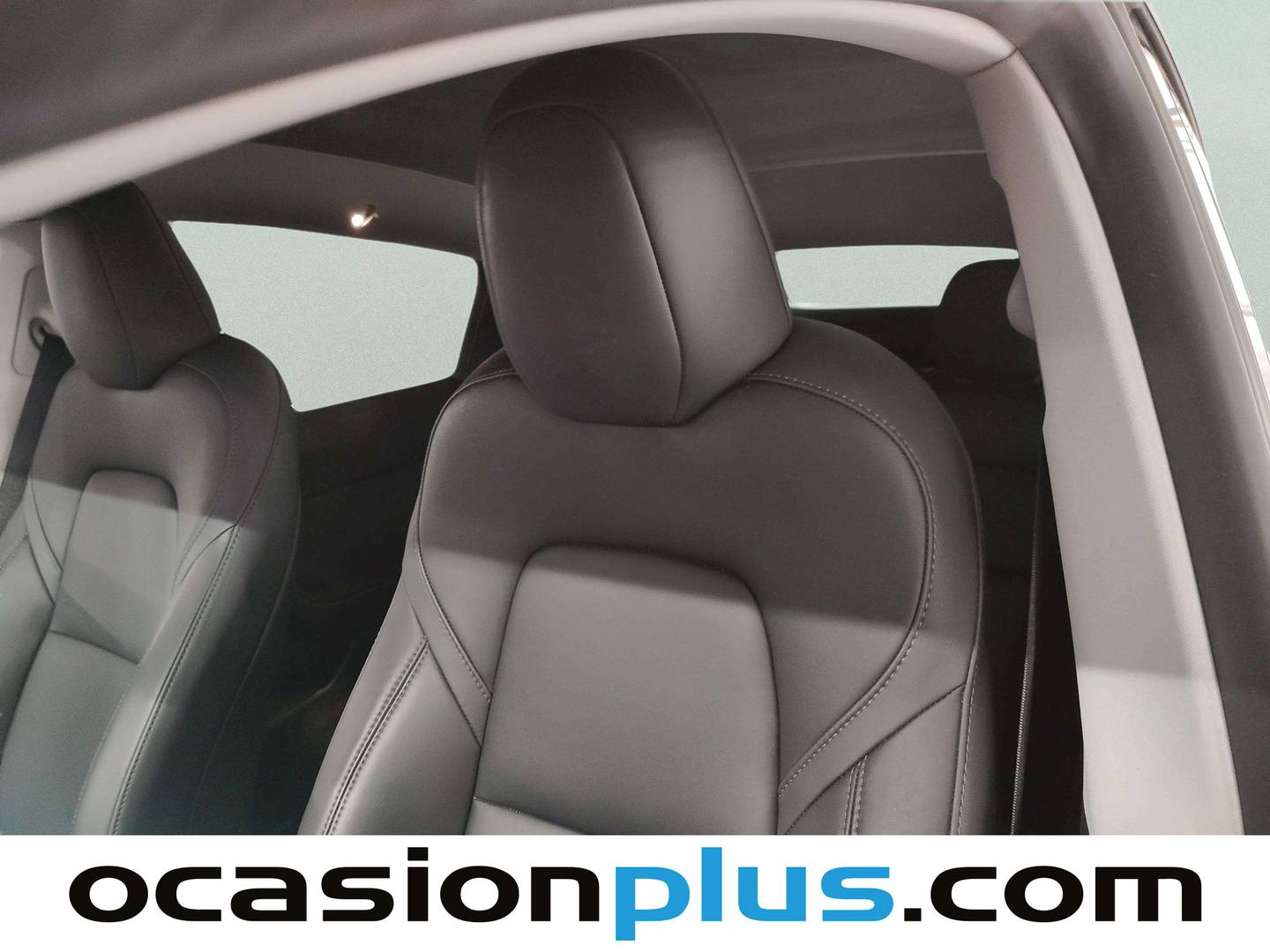 Foto Tesla Model Y Tesla Model Y Tracción Trasera RWD (347 CV)