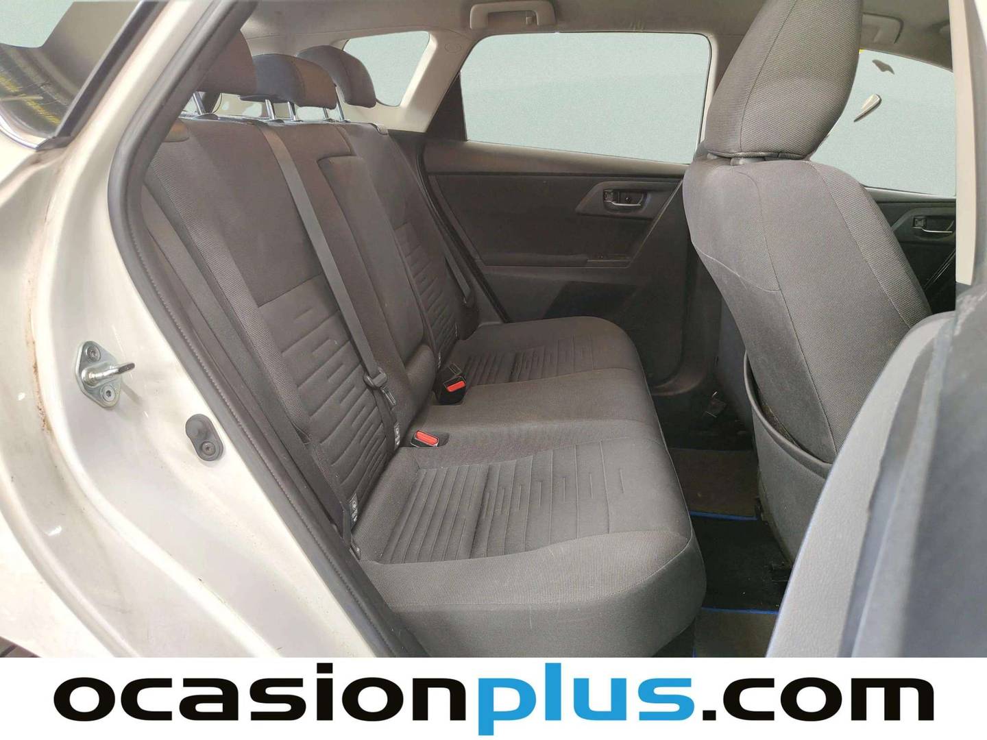 Toyota Auris Toyota Auris 140H Hybrid Active (136 CV) al mejor precio