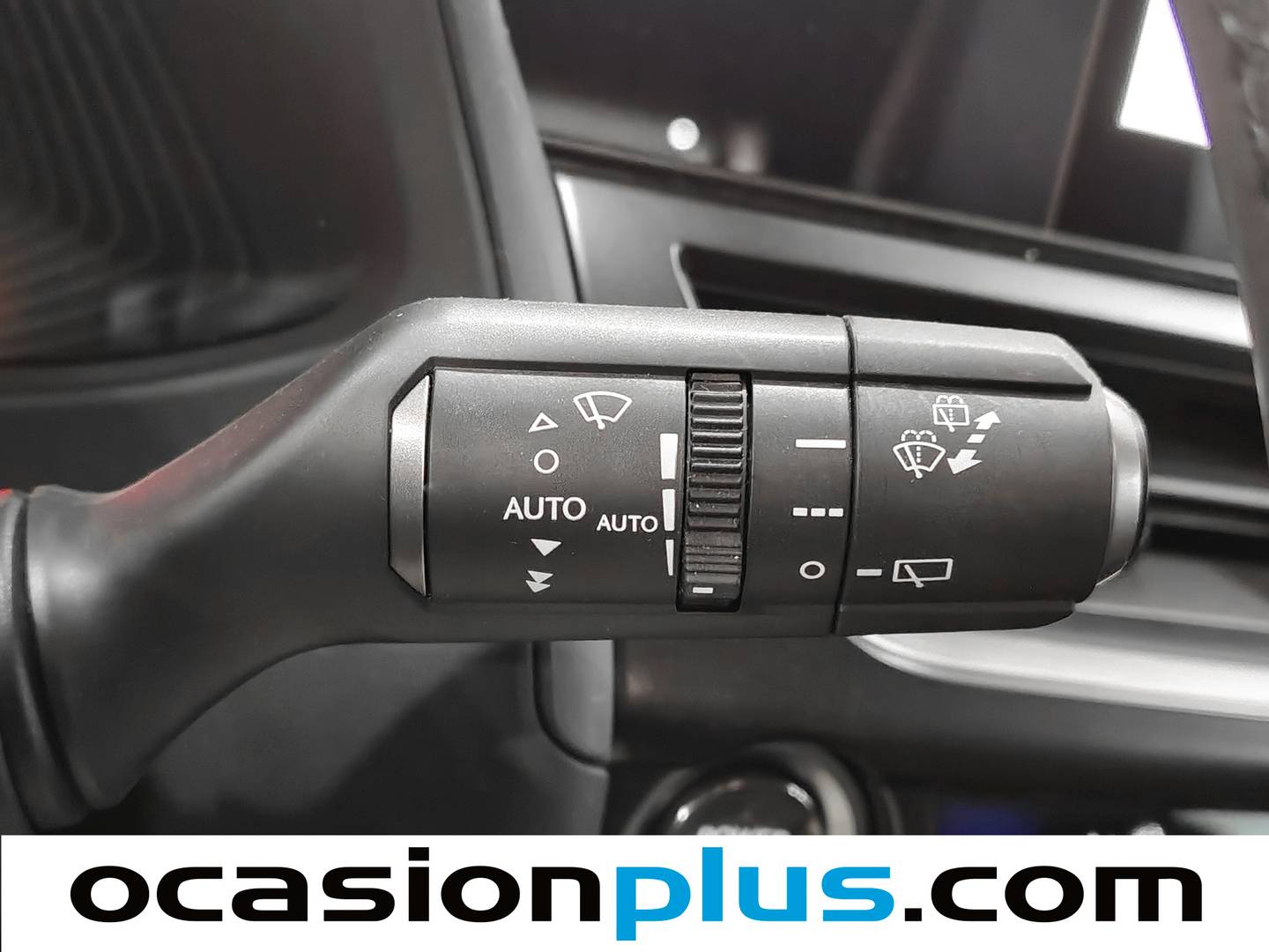 Lexus UX Lexus UX 250h Business City (184 CV) al mejor precio