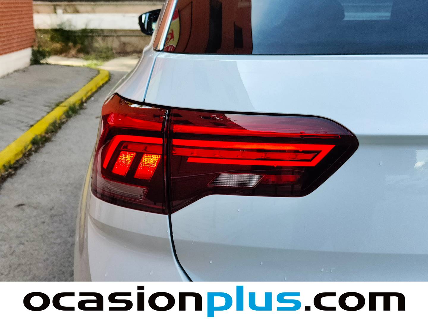 Volkswagen T-Roc Volkswagen T-Roc Sport 2.0 TDI (150 CV) DSG km 0