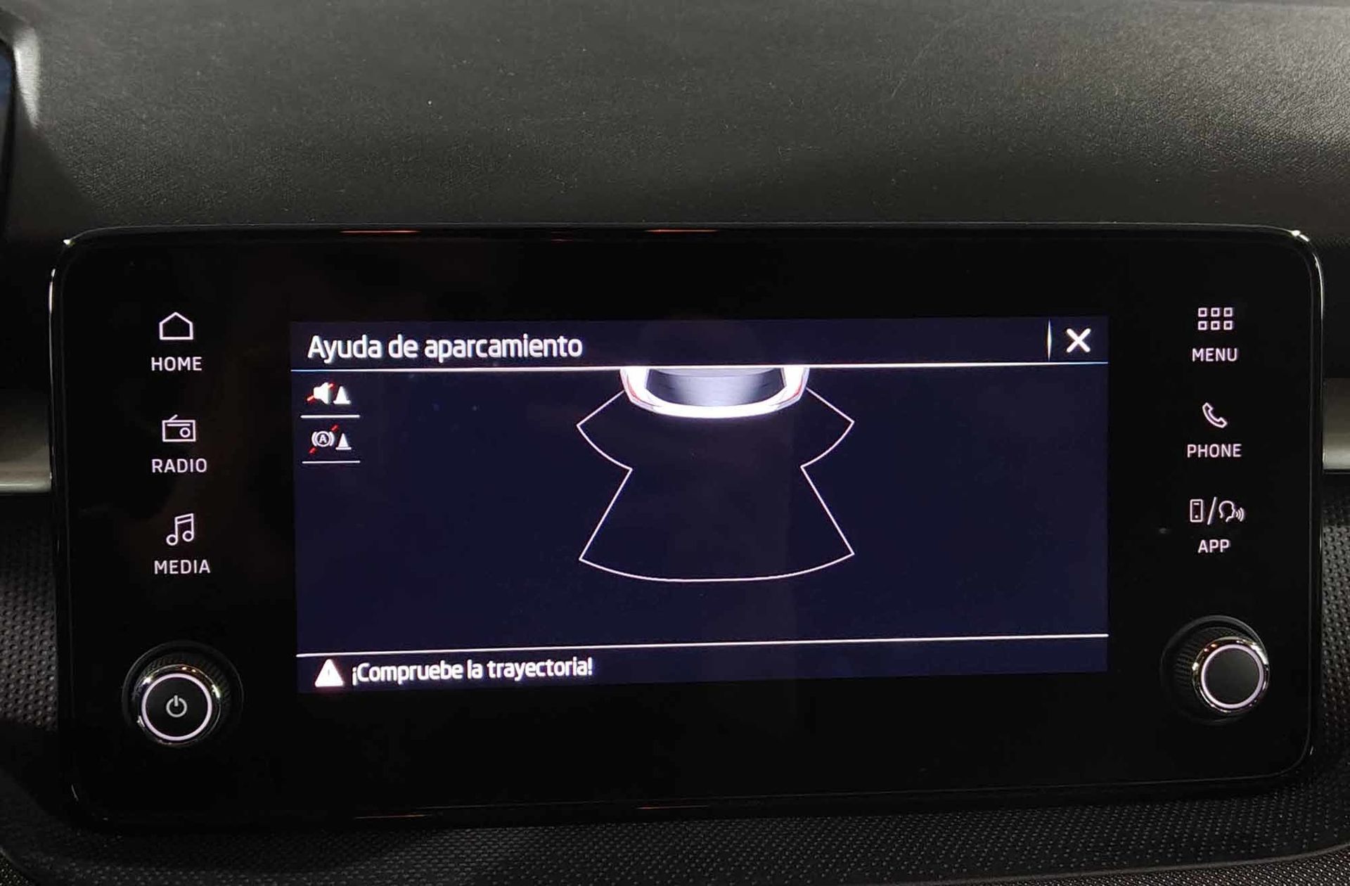 Škoda Fabia 1.0 TSI Selection - foto 8