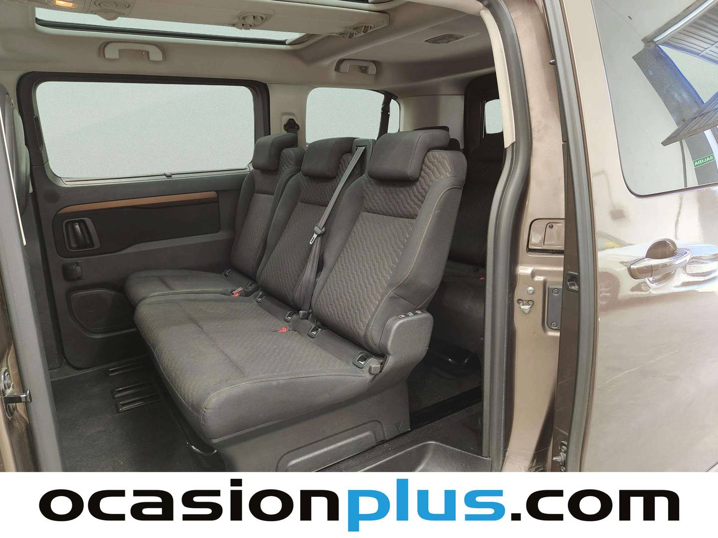 Foto asientos traseros Toyota Proace Verso Toyota Proace Verso 2.0D Family Advance + Pack L2 110 kW (150 CV)