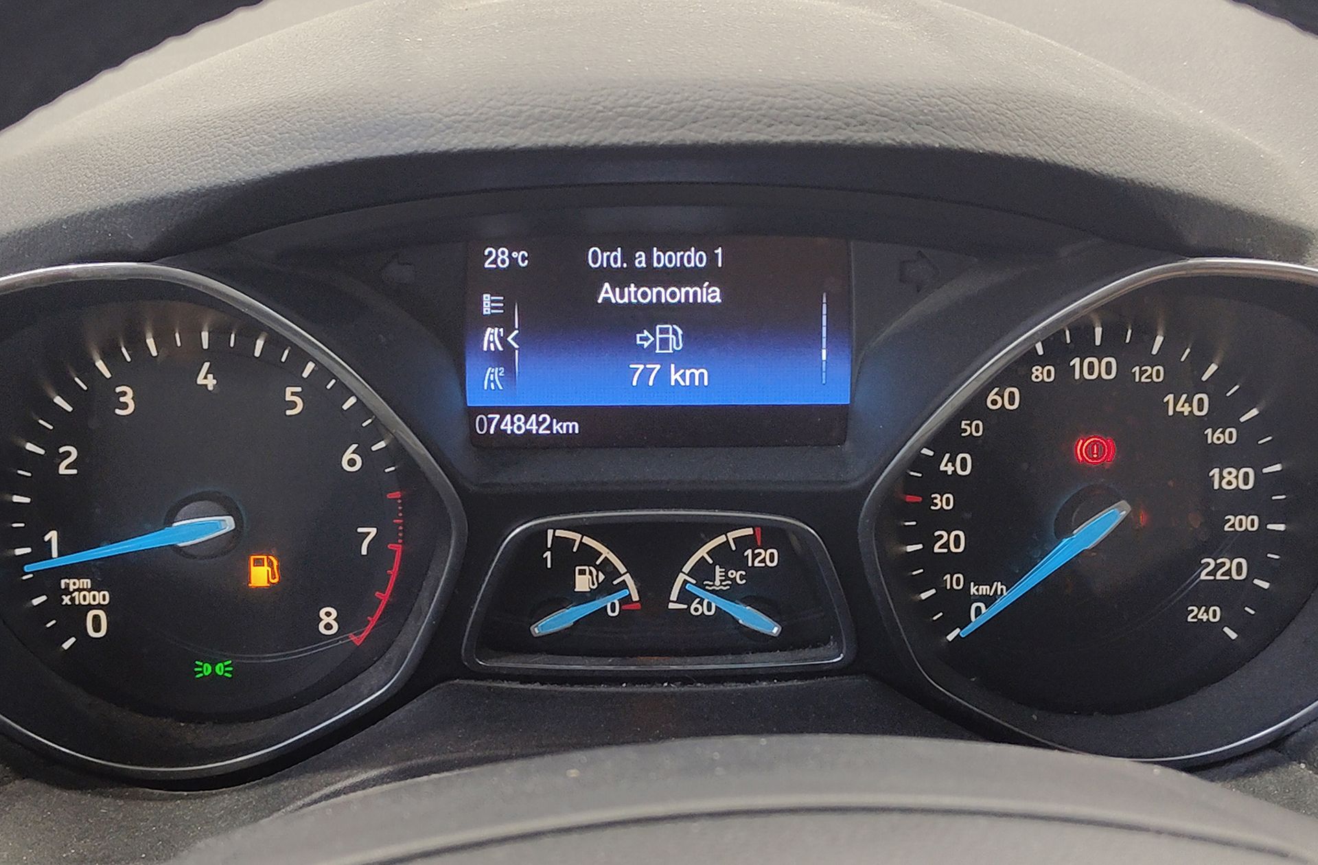 Ford C-Max 1.0 EcoBoost Trend+ - foto 19