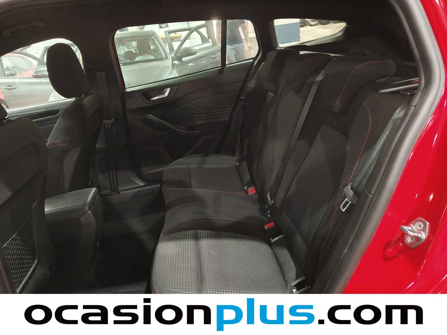Foto asientos traseros Ford Focus Ford Focus SportBreak 1.0 Ecoboost MHEV ST-Line Auto (155 CV)