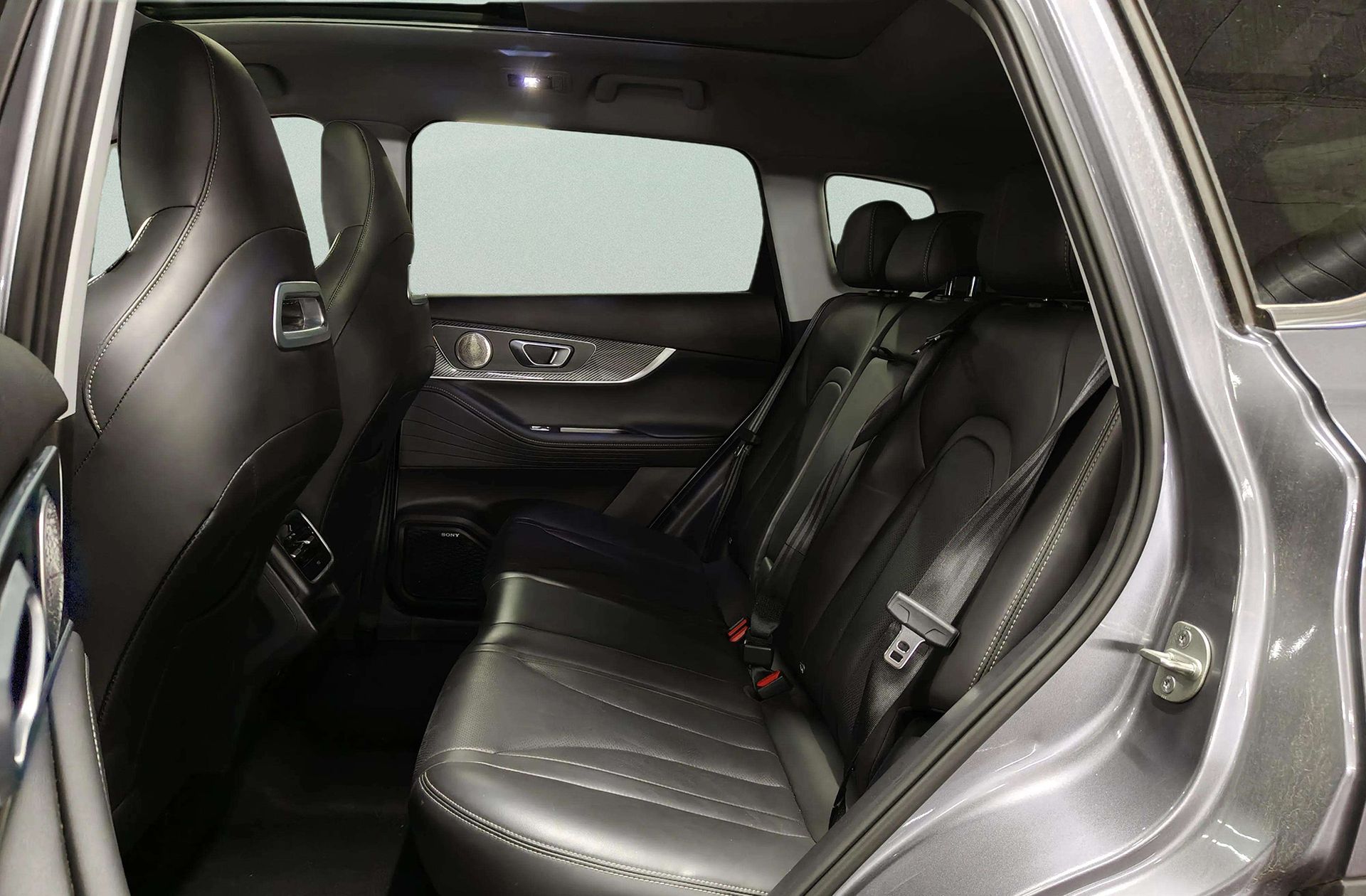 Ebro s700 1.6 T-GDi Luxury 7 DCT - foto 13