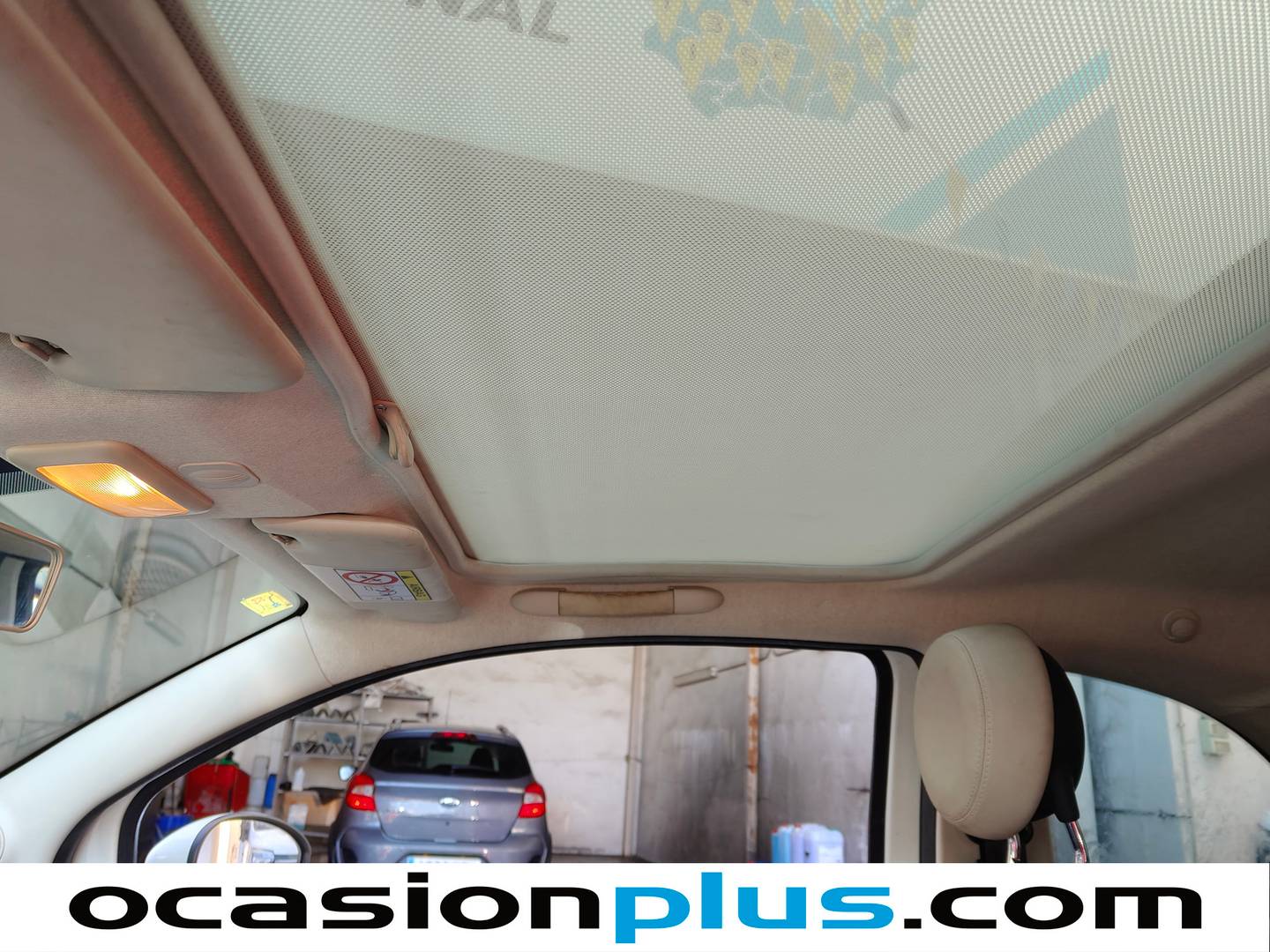 Extras y acabados del Fiat 500 Fiat 500 1.2 8v Lounge (69 CV)