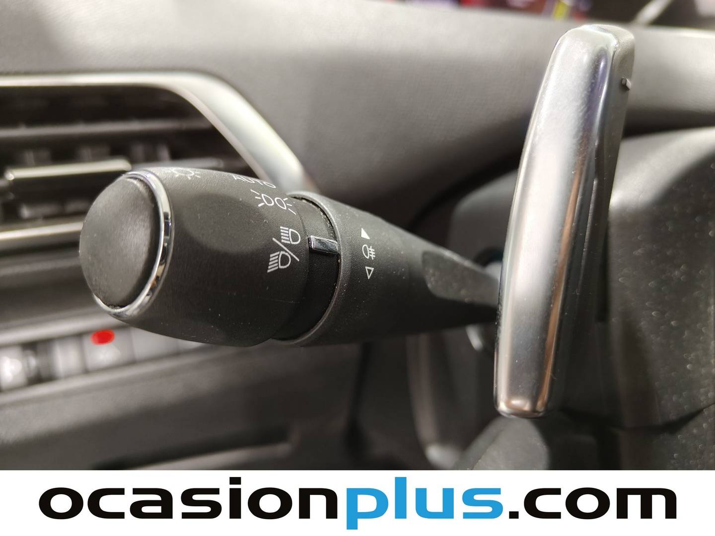 Foto Peugeot 3008 Hybrid Peugeot 3008 Hybrid 300 Allure Pack e-EAT8  (300 CV)