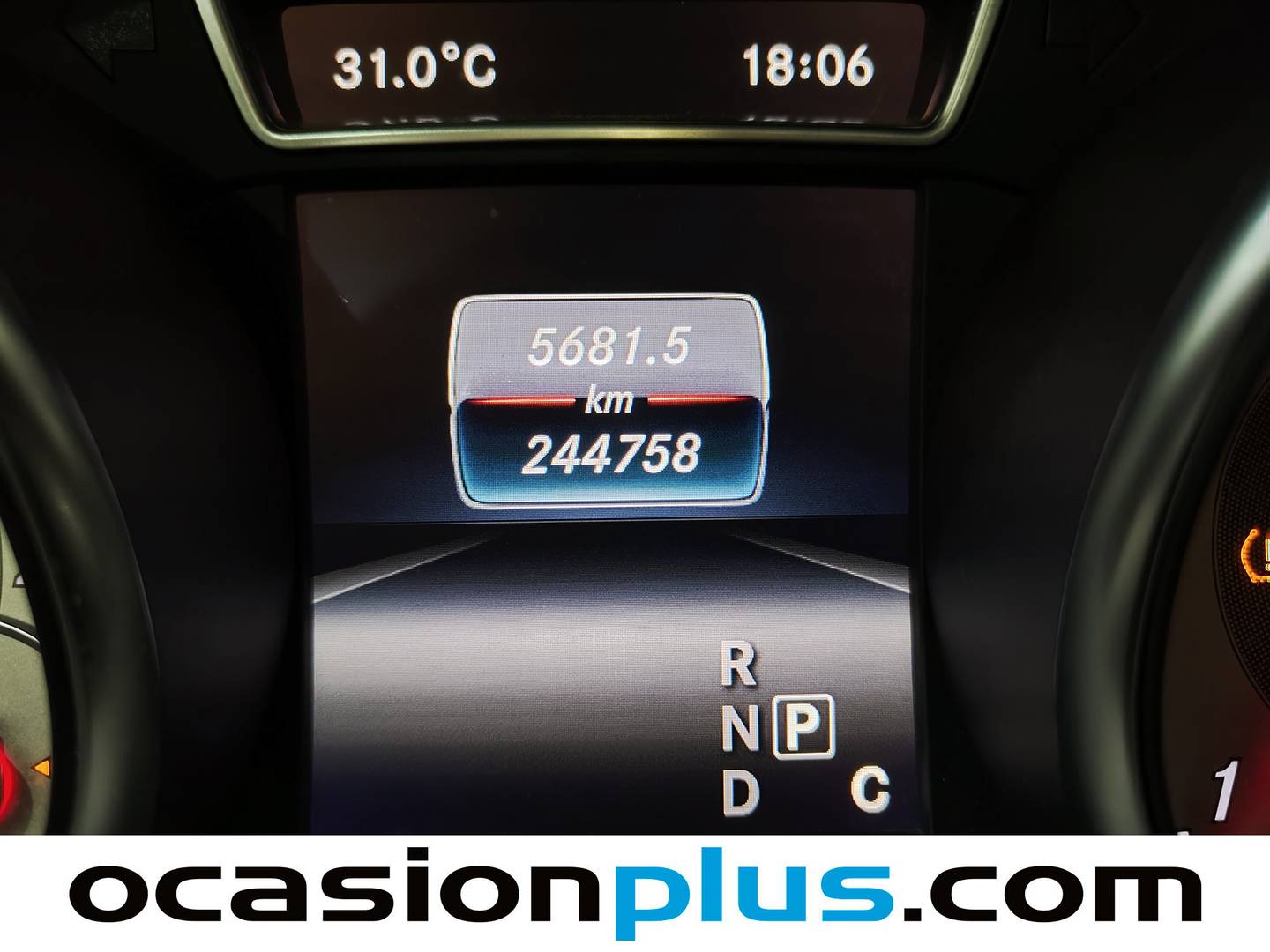 Mercedes GLA Mercedes GLA 200 d AMG Line (136 CV) seminuevo