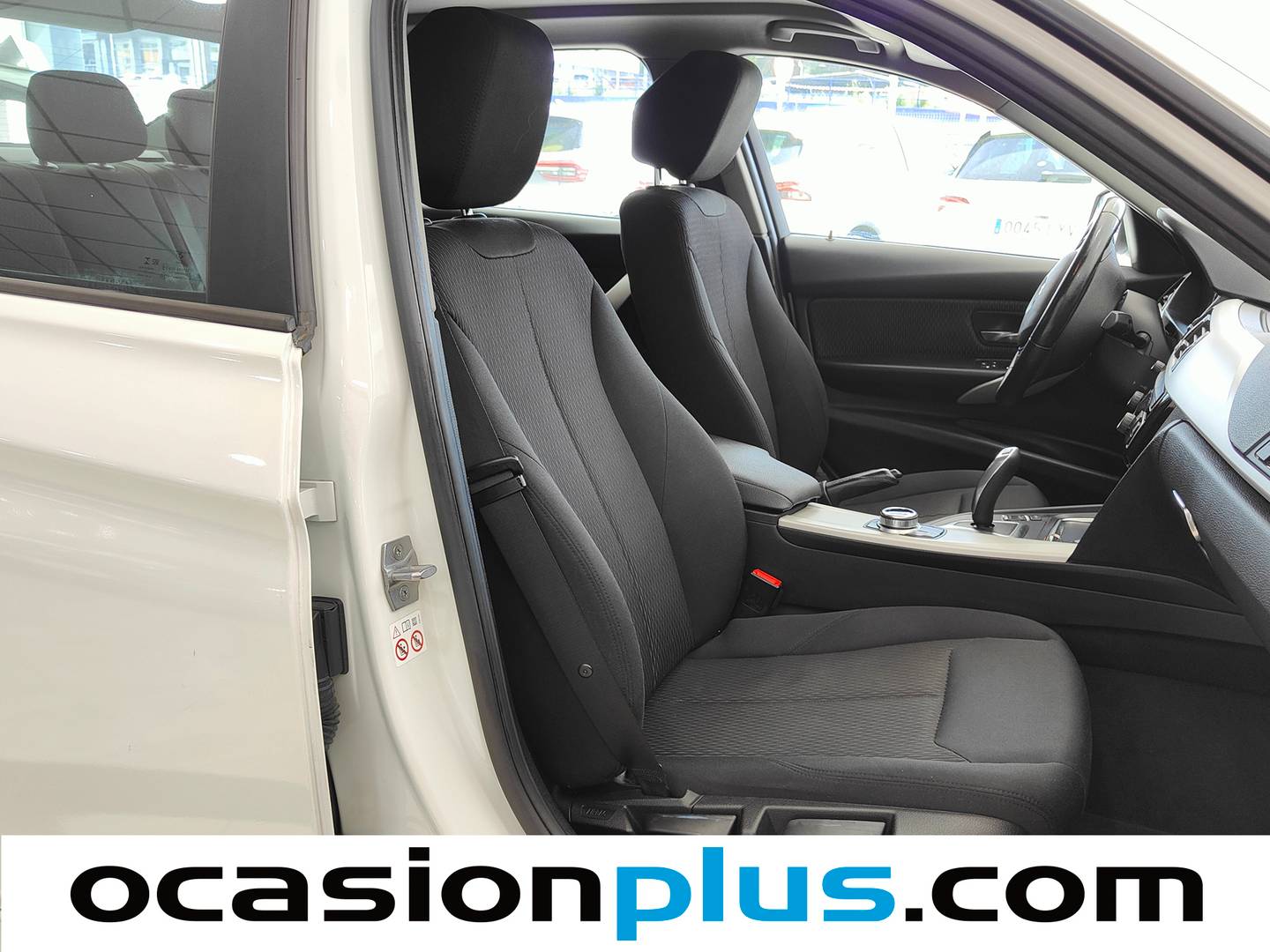 BMW Serie 3 BMW Serie 3 318d Business  (150 CV) km 0