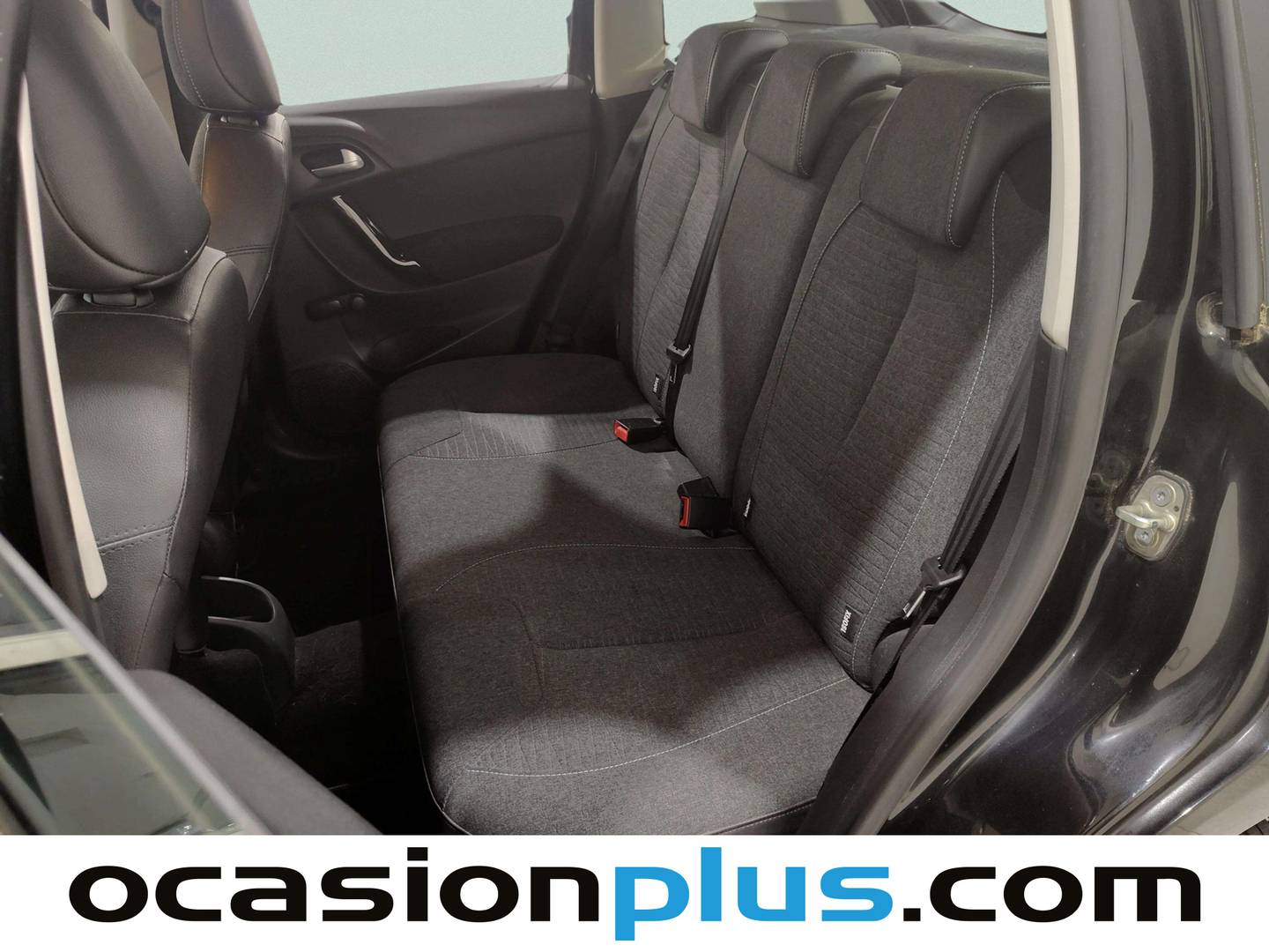 Foto asientos traseros Citroën C3 Citroën C3 BlueHDi 75 Tonic (75 CV)