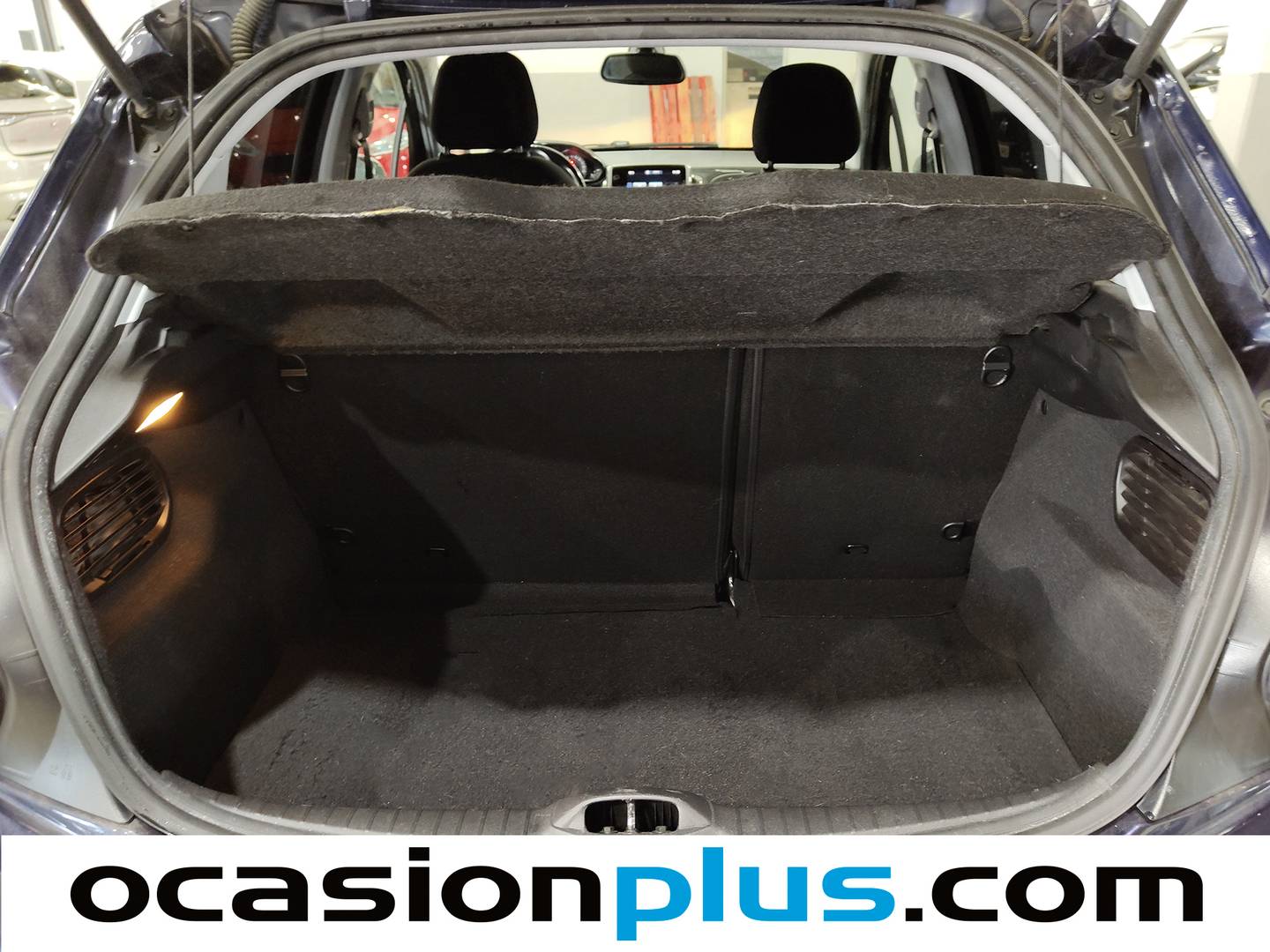 Fotos maletero Peugeot 208 Peugeot 208 PureTech 82 Allure (82 CV)