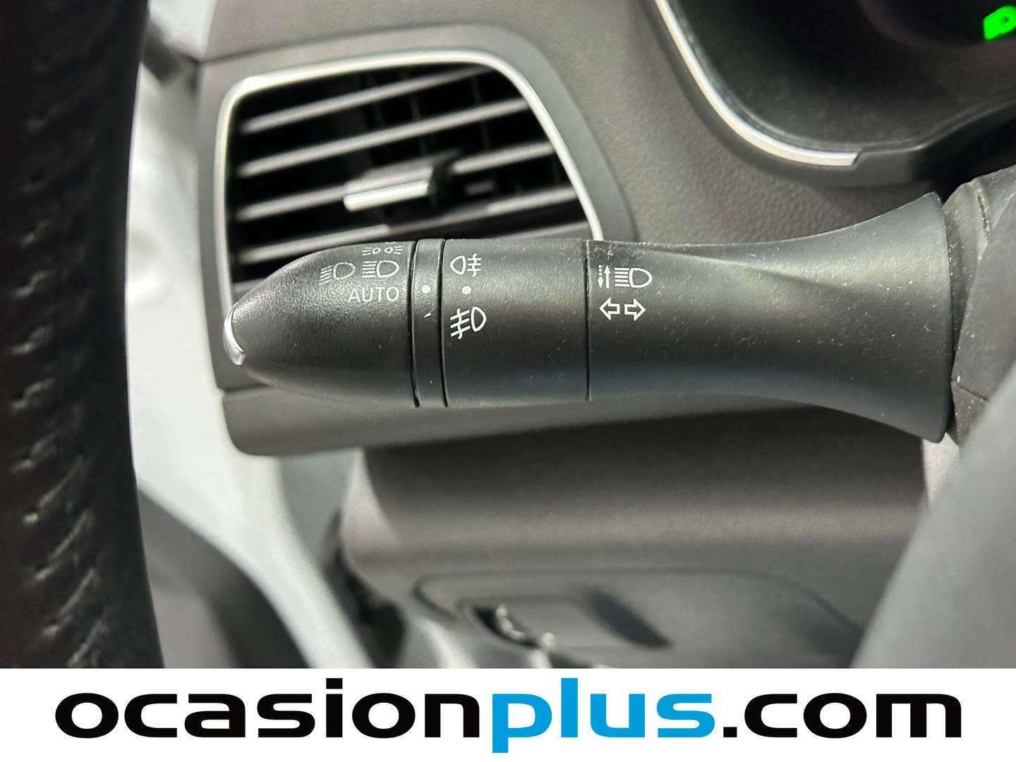 Foto Renault Mégane Renault Megane Tech Road Energy TCe (130 CV)