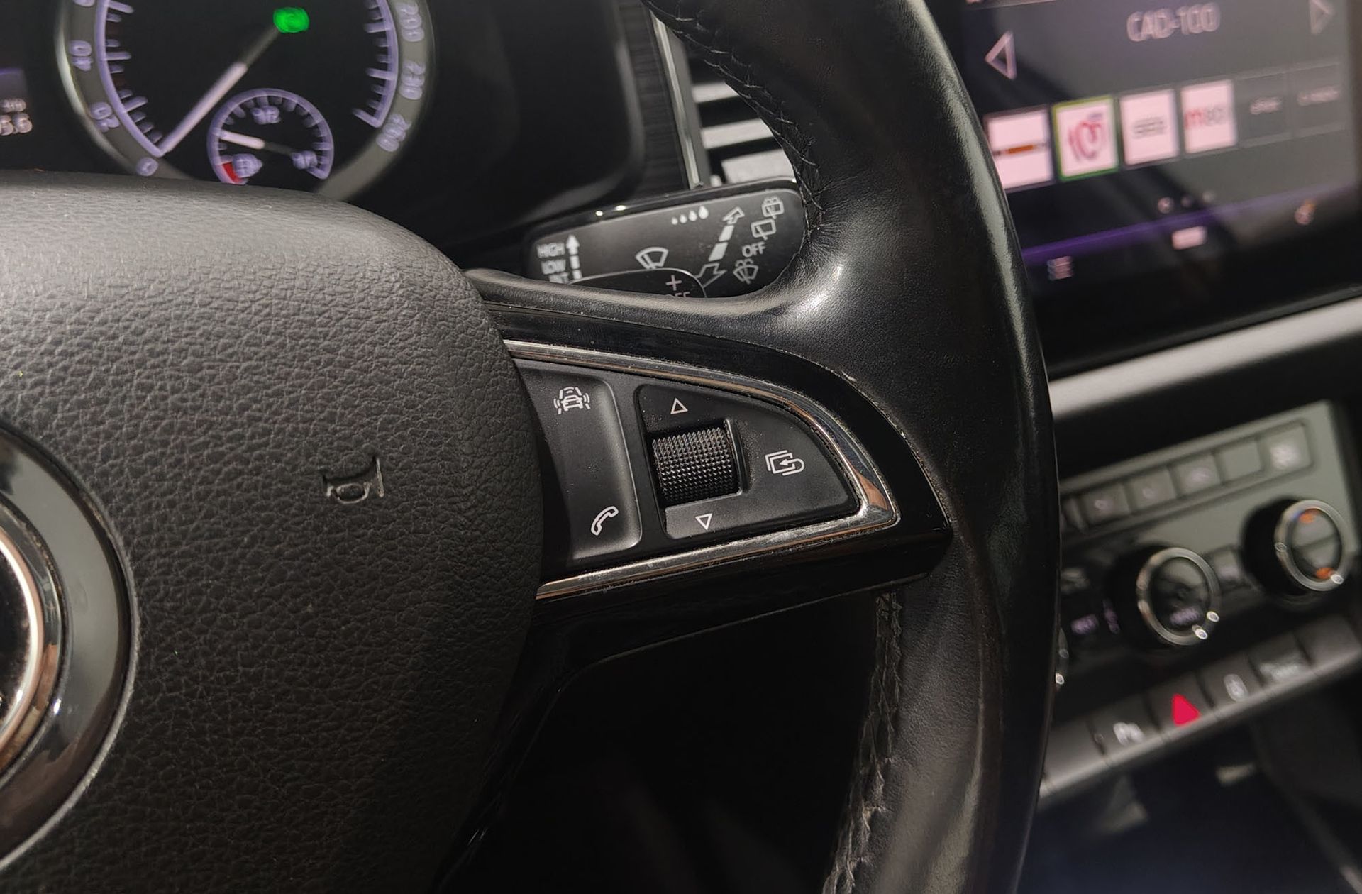 Škoda Kodiaq 1.4 TSI ACT Ambition 4x2 DSG 7 plazas - foto 31