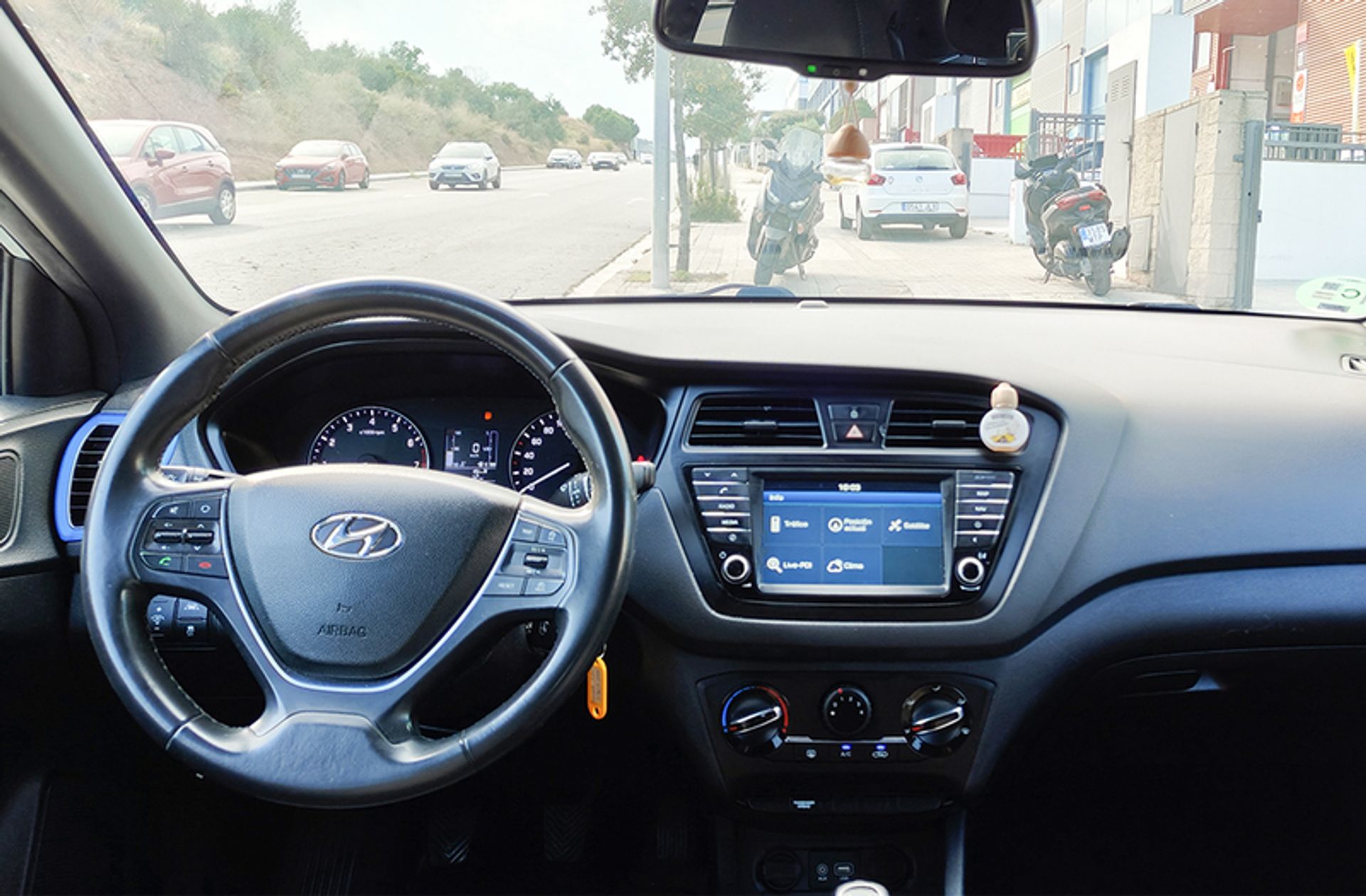 Hyundai i20 1.2 MPI Klass Go! Nav - foto 6