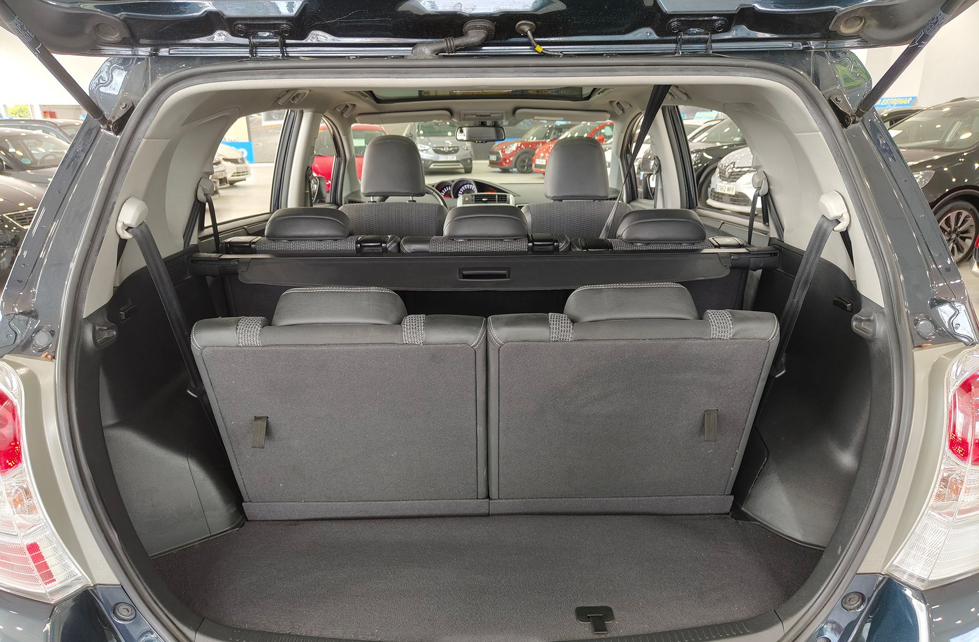 Toyota Verso 140 M-DRV Advance Multidrive 7 plazas - foto 18