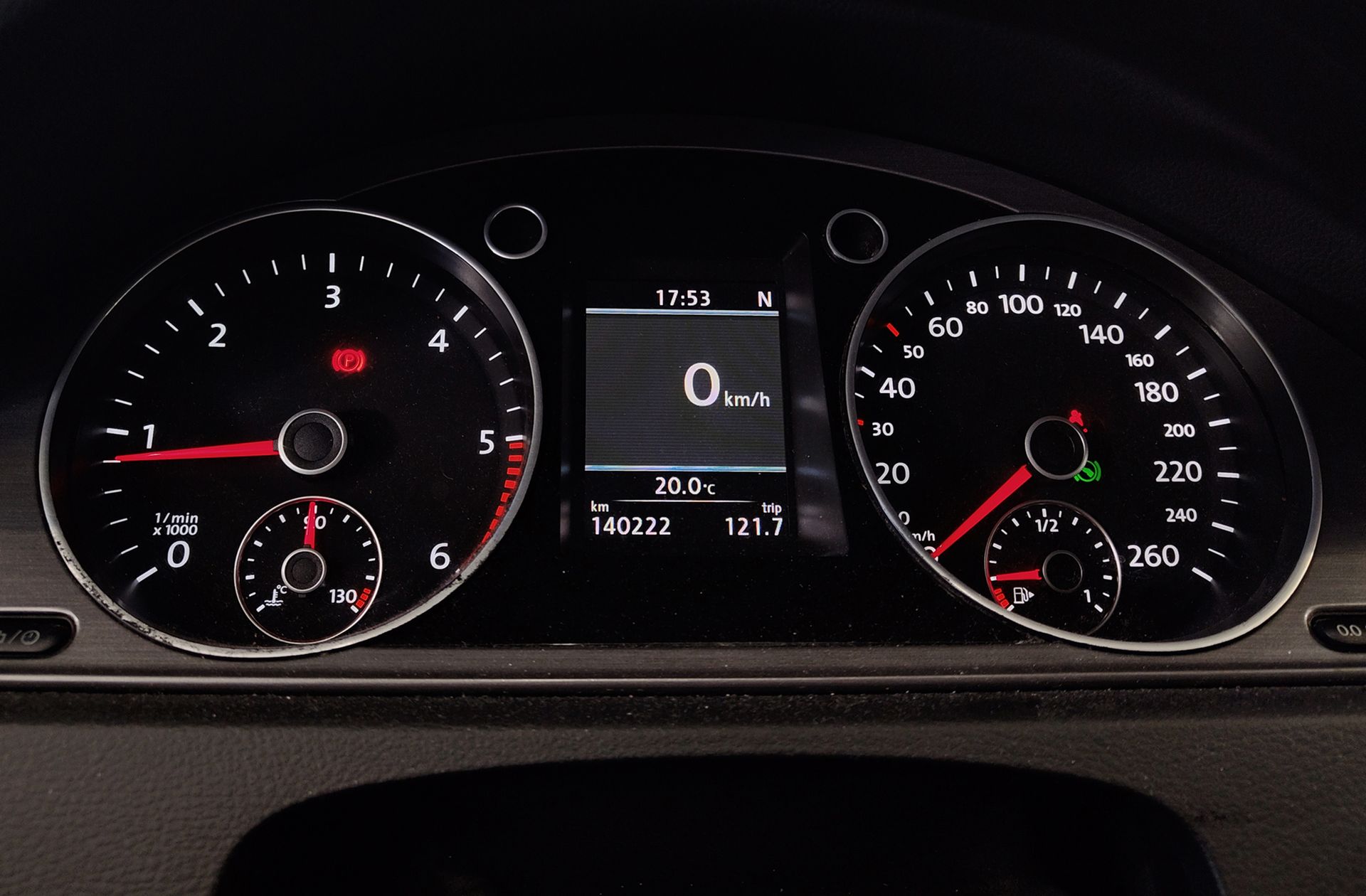 Volkswagen Passat Variant Exclusive 2.0 TDI BMT DSG - foto 25