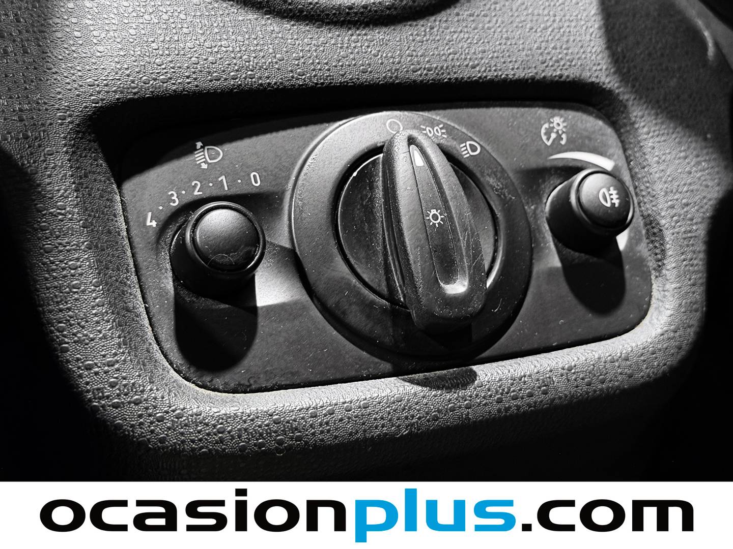 Extras y acabados del Ford Fiesta Ford Fiesta 1.25 Duratec Trend (60 CV)