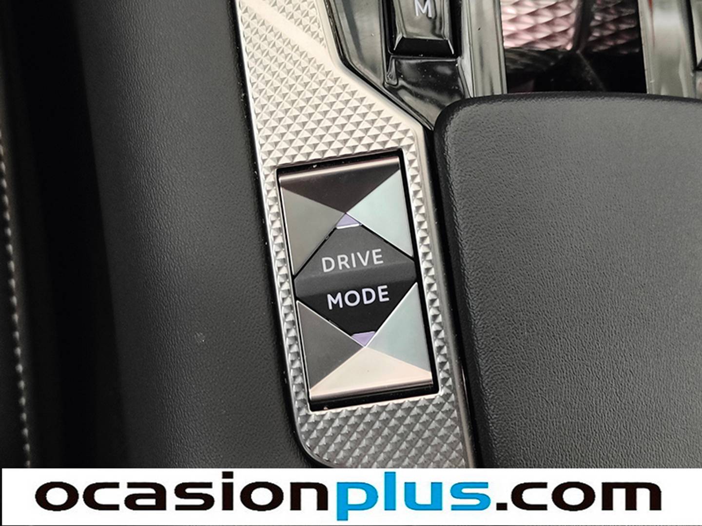 Foto DS DS 4 DS DS4 BlueHDi 130 Trocadero Auto (130 CV)