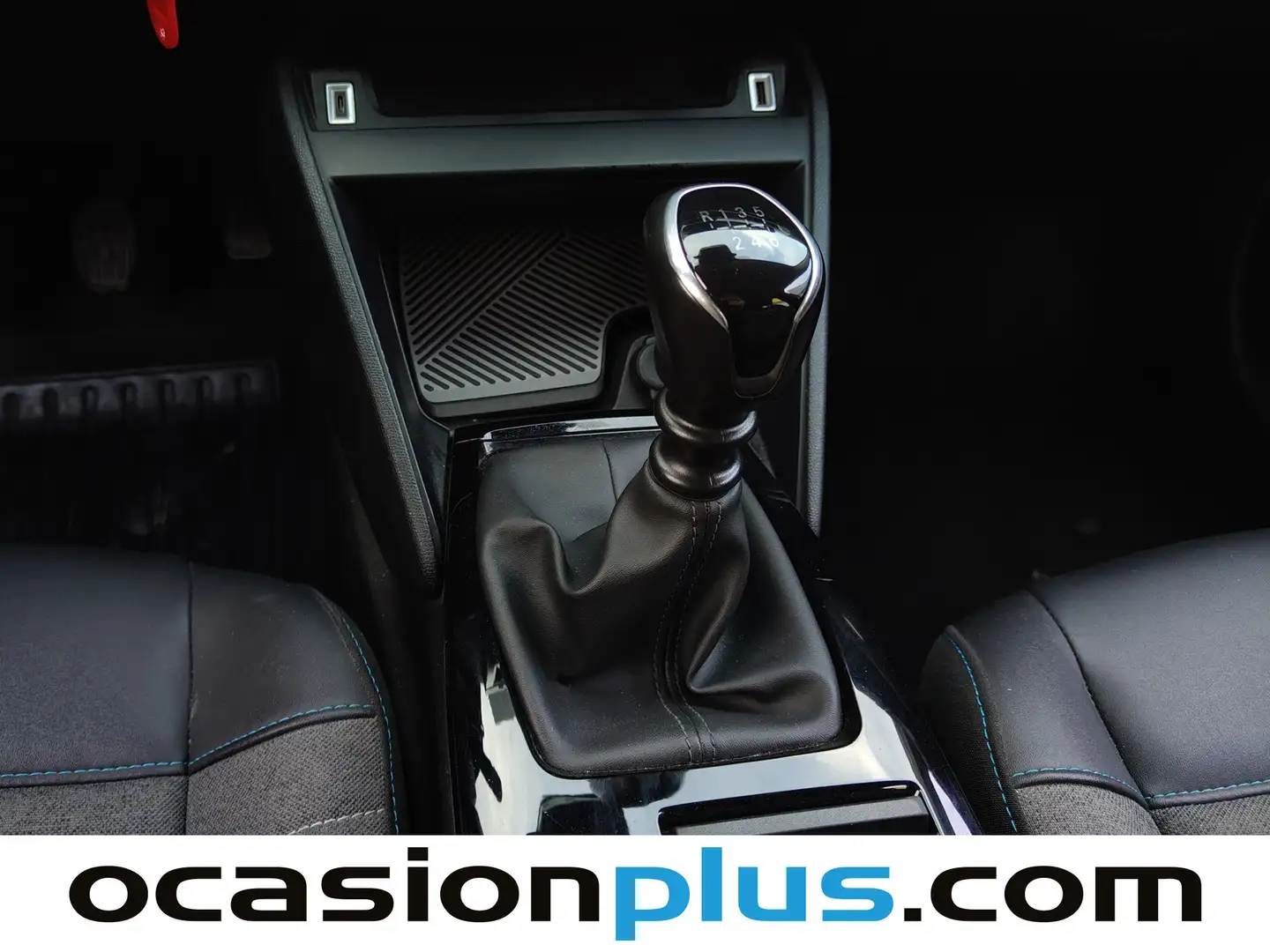 Foto Citroën C4 Citroen C4 PureTech 130 S&S 6v Feel Pack (130 CV)