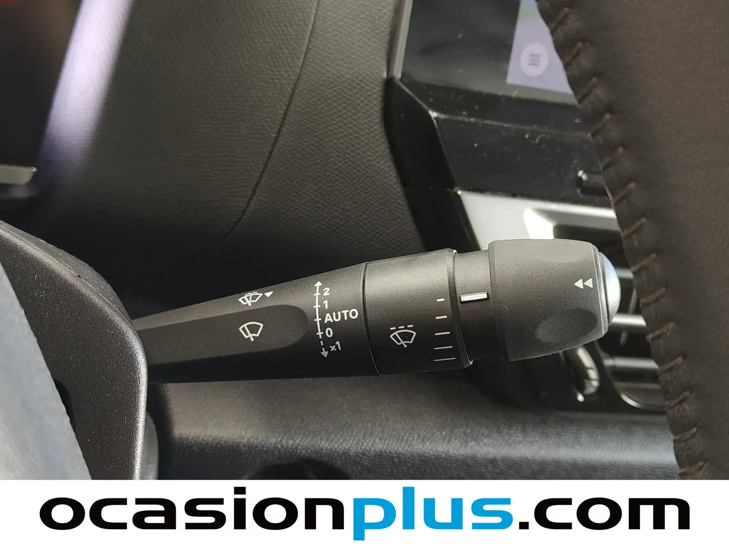 Foto Citroën C4 X Citroen C4 X PureTech 130 S&S Plus EAT8 (131 CV)