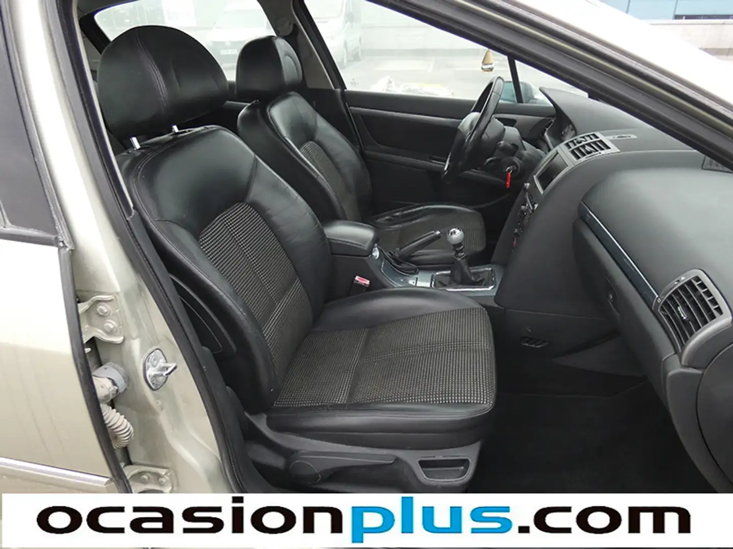 Foto Peugeot 407 Peugeot 407 2.0 HDI ST Sport Pack (136CV)