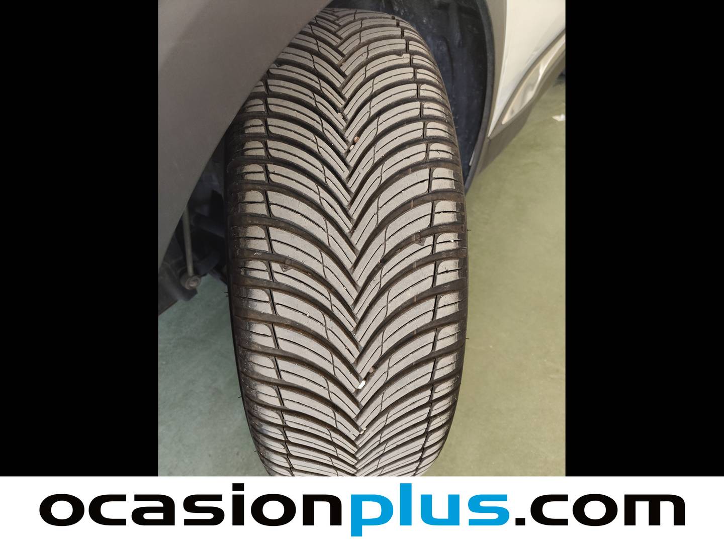 Foto Peugeot 3008 Hybrid Peugeot 3008 300 Allure Pack e-EAT8 (300 CV)