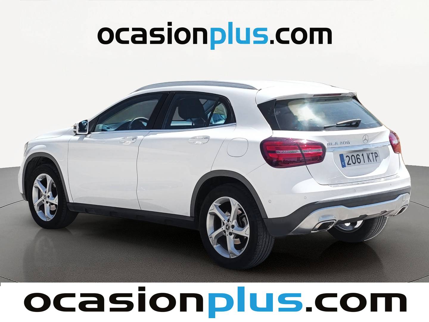 Foto trasera Mercedes GLA Mercedes GLA 200 (156 CV) izquierda