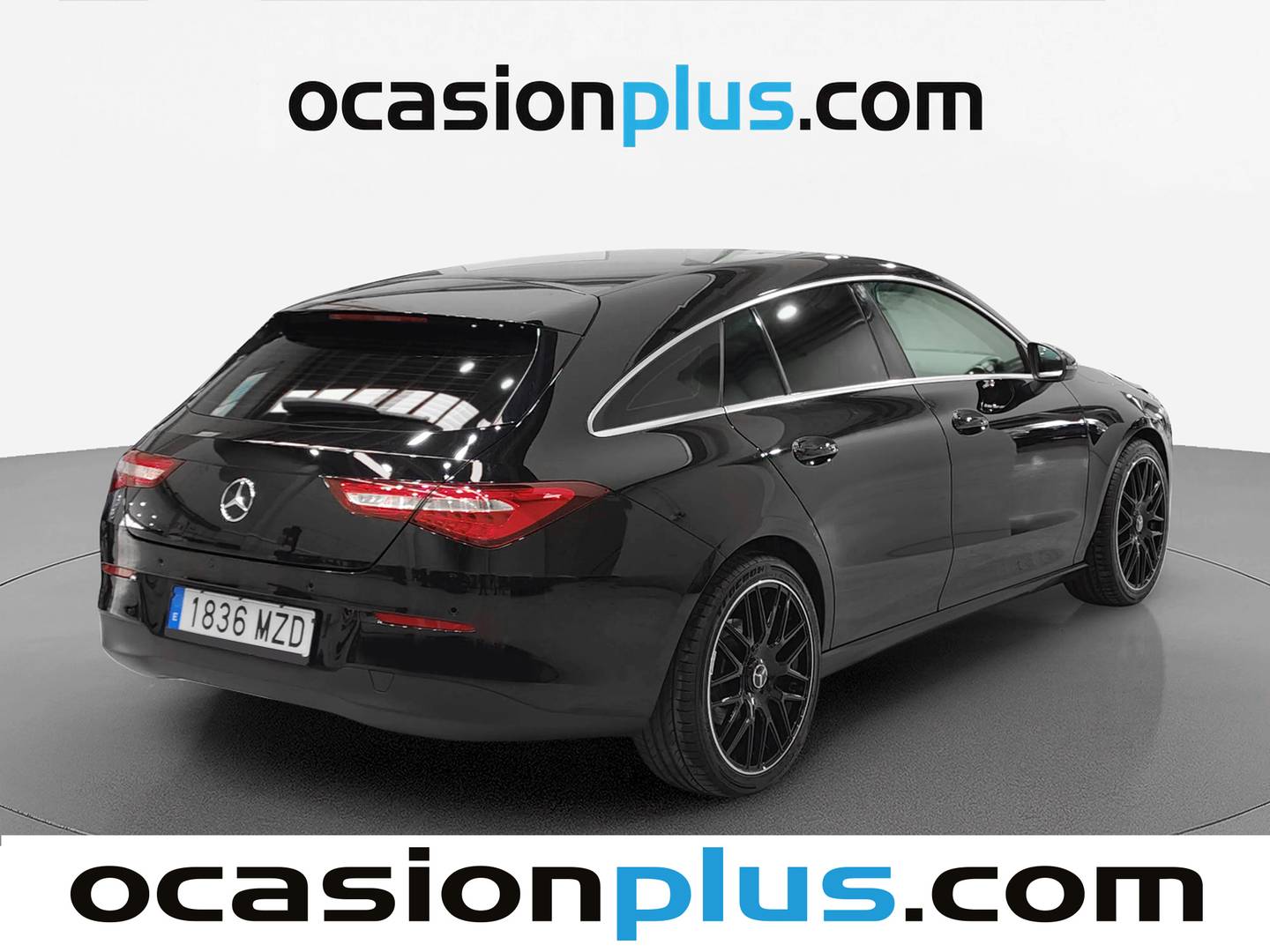 Foto trasera Mercedes CLA Mercedes CLA Shooting Brake 180 (136 CV) derecha