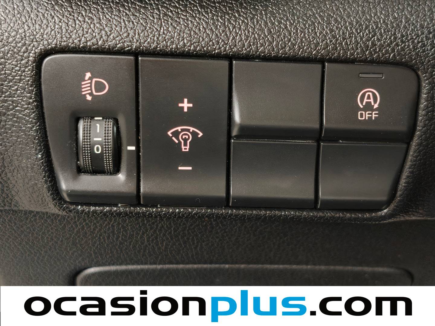 Acabados KIA Sportage Kia Sportage 1.6 MHEV Business 4x4 (136 CV)