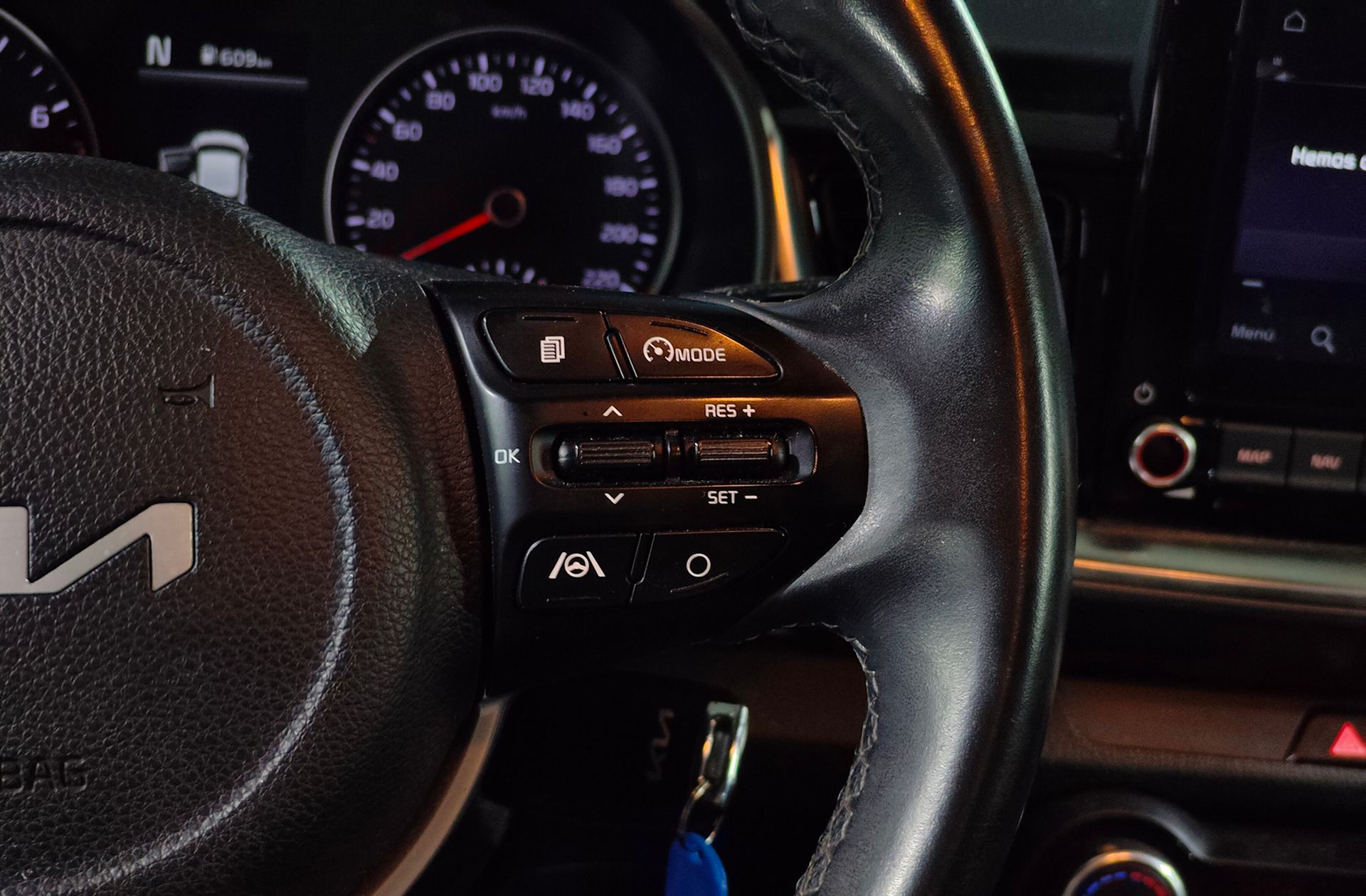 Kia Stonic 1.0 T-GDi MHEV Drive iMT - foto 27