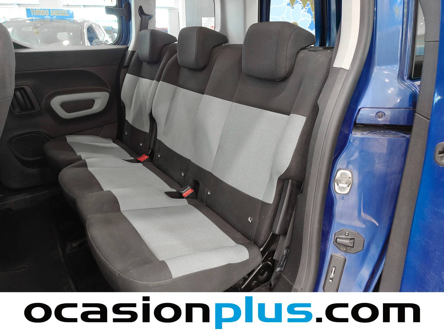 Foto asientos traseros Citroën Berlingo Citroën Berlingo BlueHDi 100 S&S Talla M Feel (102 CV)