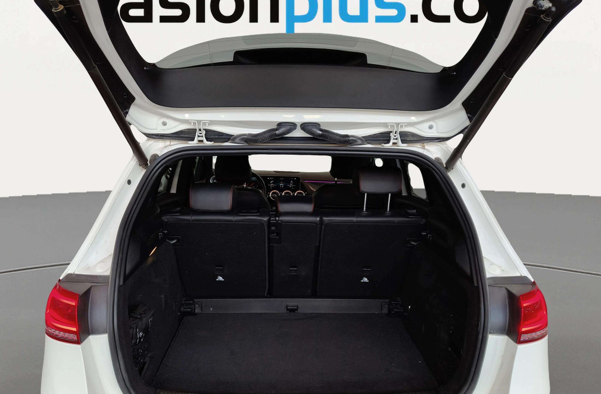 Mercedes-Benz Clase B B 200 Pack AMG - foto 19