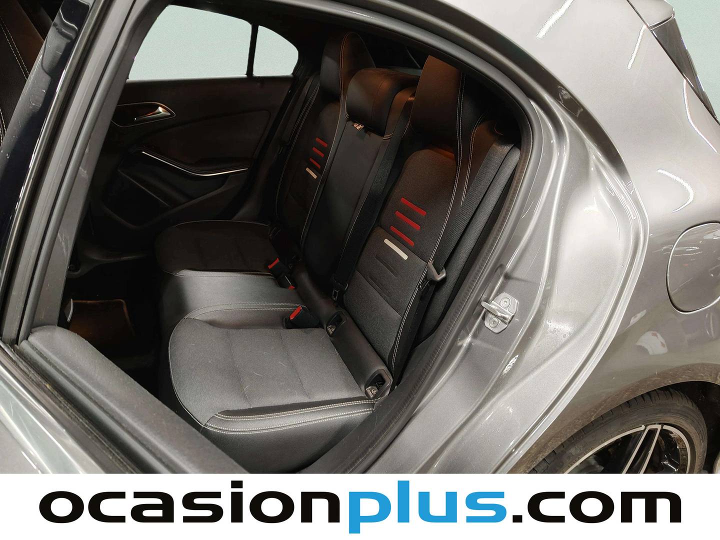 Foto asientos traseros Mercedes Clase A Mercedes Clase A Clase A 200 d  Pack AMG (136 CV)