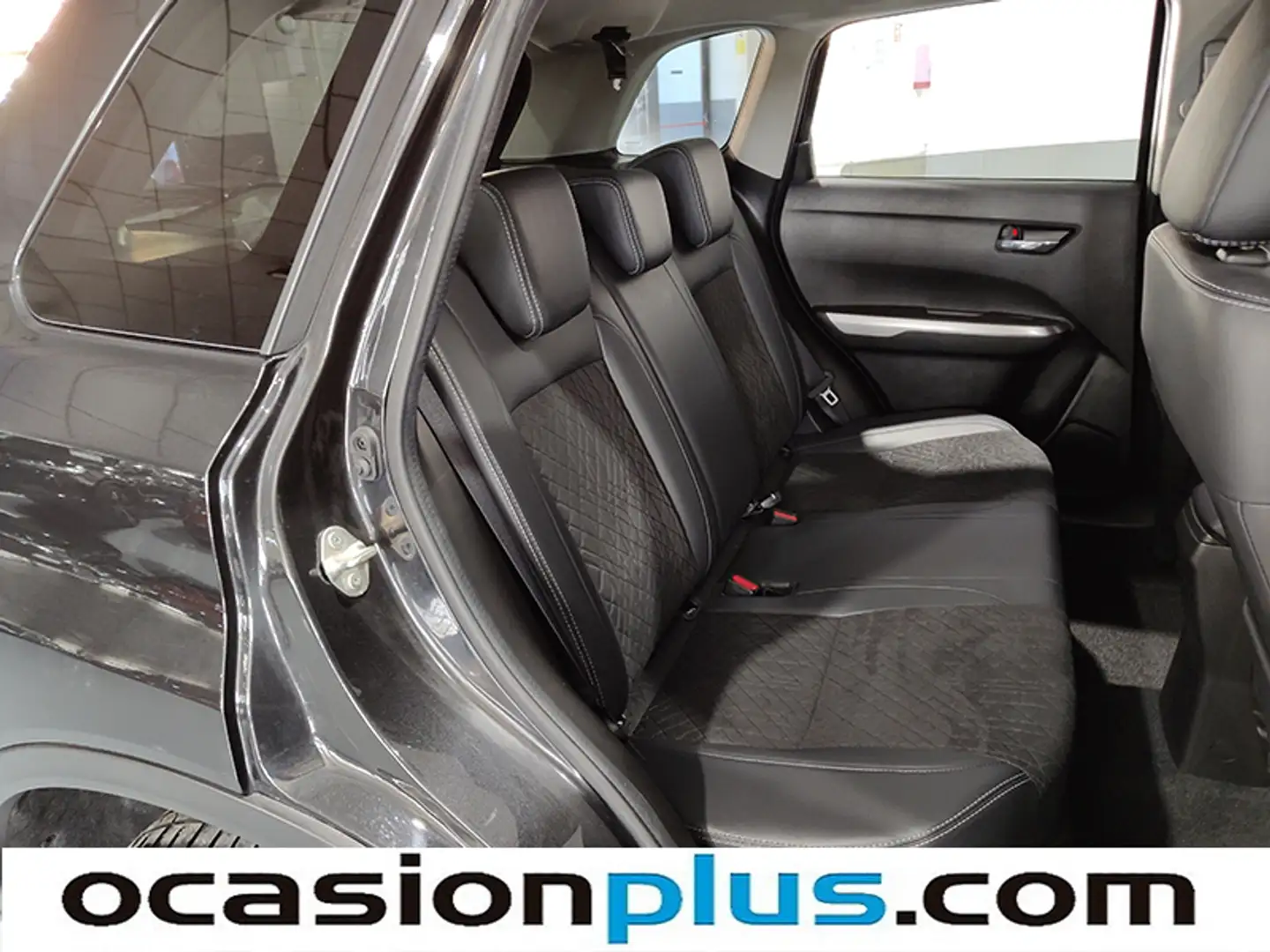 Foto Suzuki Vitara Suzuki Vitara 1.4 Turbo Mild Hybrid GLX 4WD Auto(129 CV)