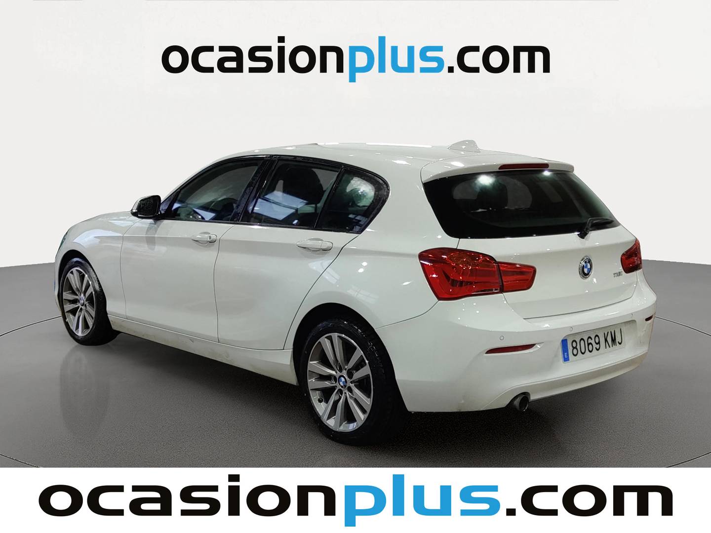 Foto trasera BMW Serie 1 BMW Serie 1 118i (136 CV) izquierda