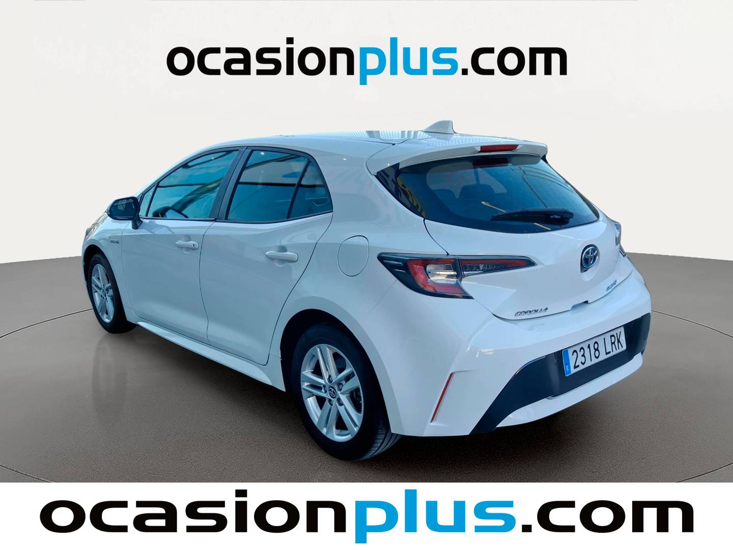 Foto trasera Toyota Corolla Toyota Corolla 1.8 125H Business Plus E-CVT (122 CV) izquierda