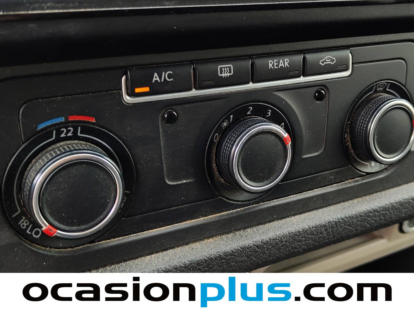 Foto Volkswagen Caravelle Volkswagen Caravelle Trendline Batalla Corta 2.0 TDI BMT (102 CV) 9 Plazas