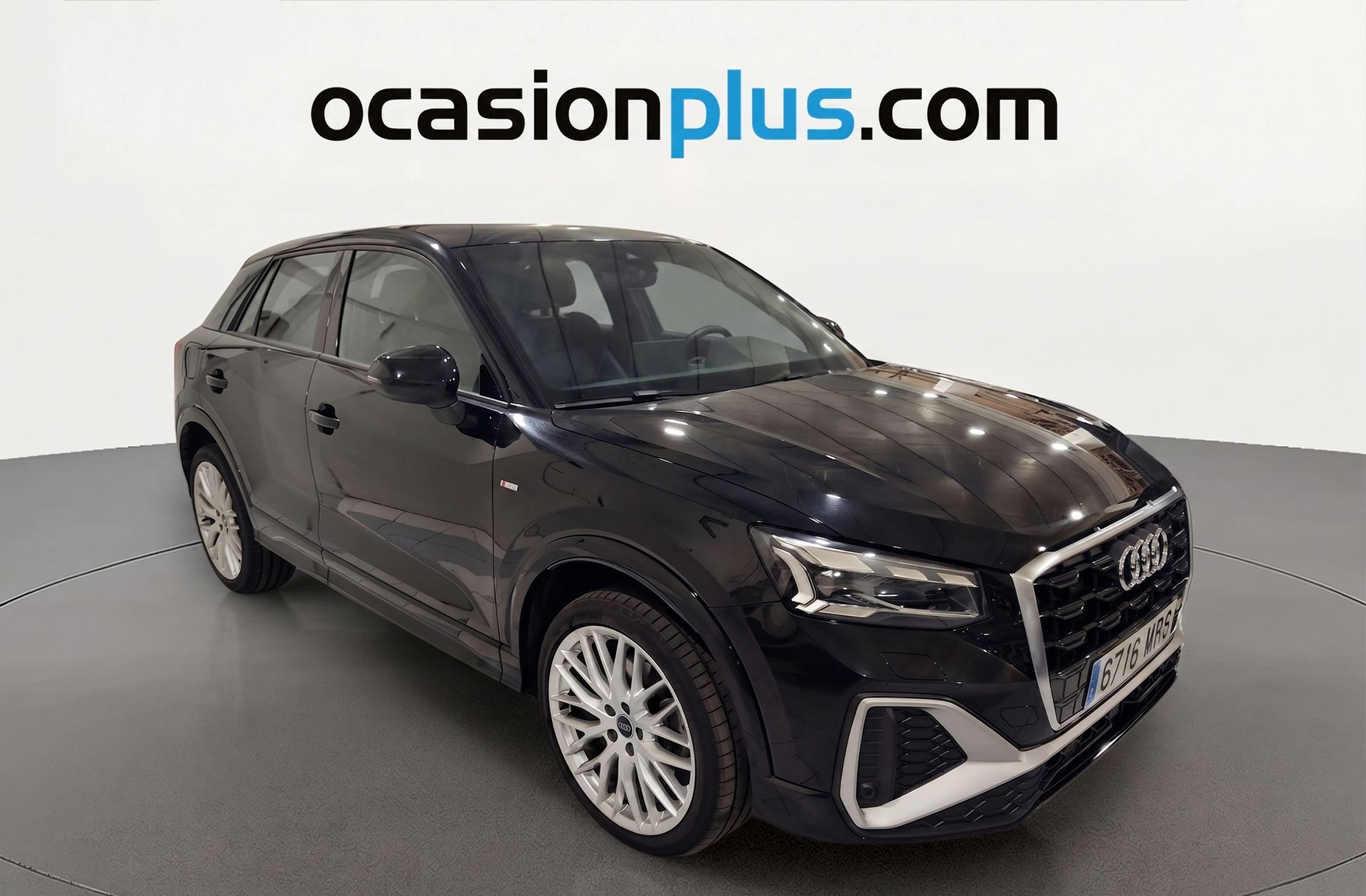 Audi Q2 Adrenalin 35 TDI S tronic Pack S-line - foto 2