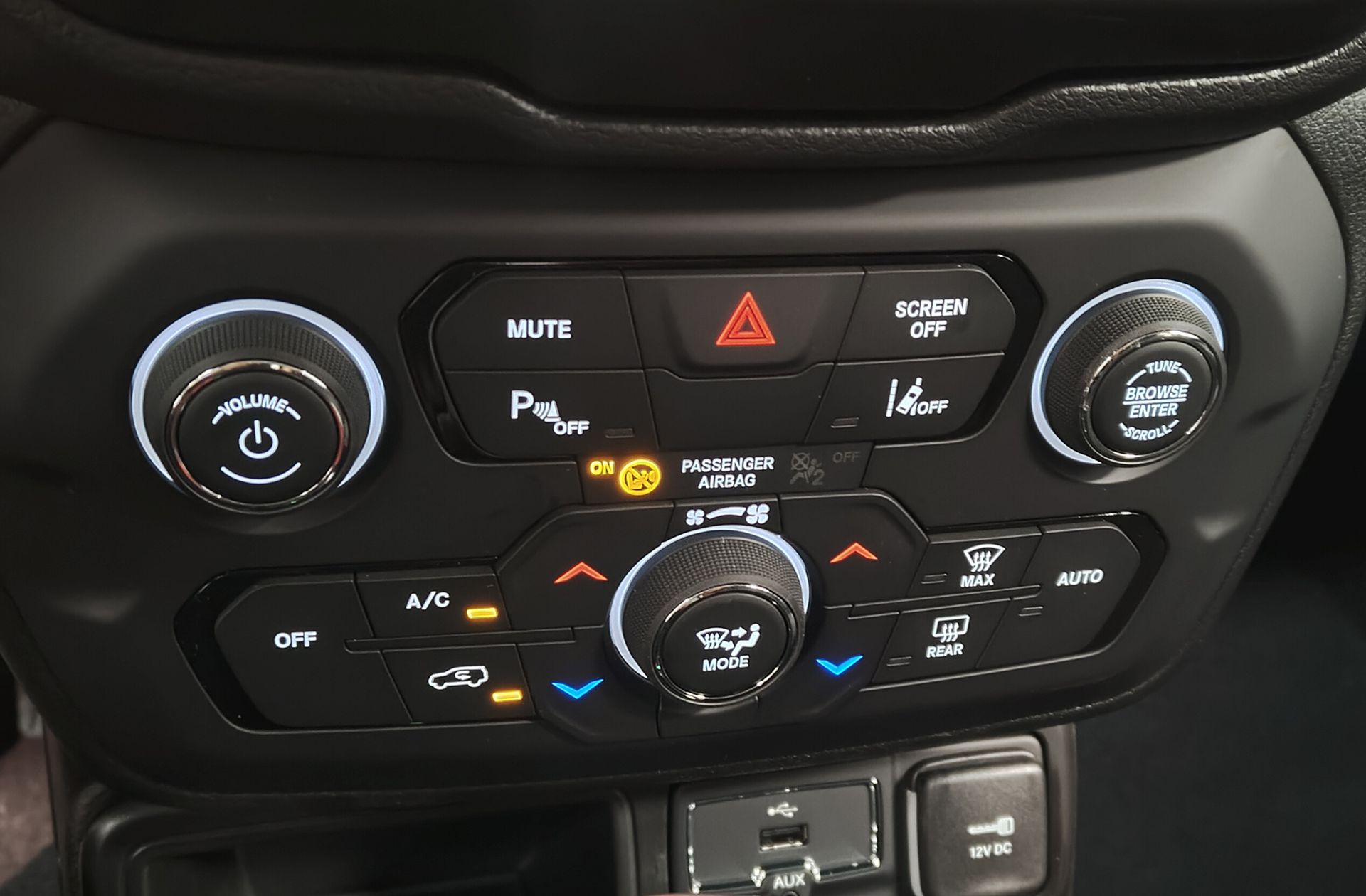 Jeep Renegade eHybrid Longitude ATX - foto 25