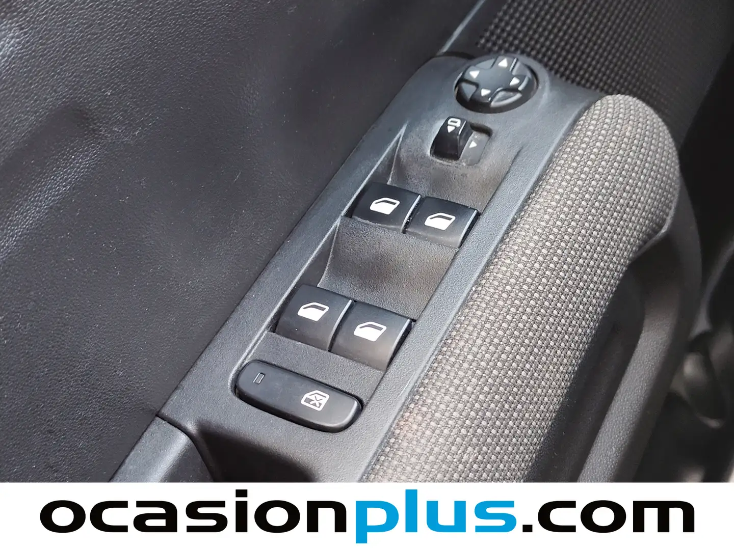 Foto Citroën C3 Aircross Citroen C3 Aircross BlueHDi 120 S&S Shine EAT6 (120 CV)