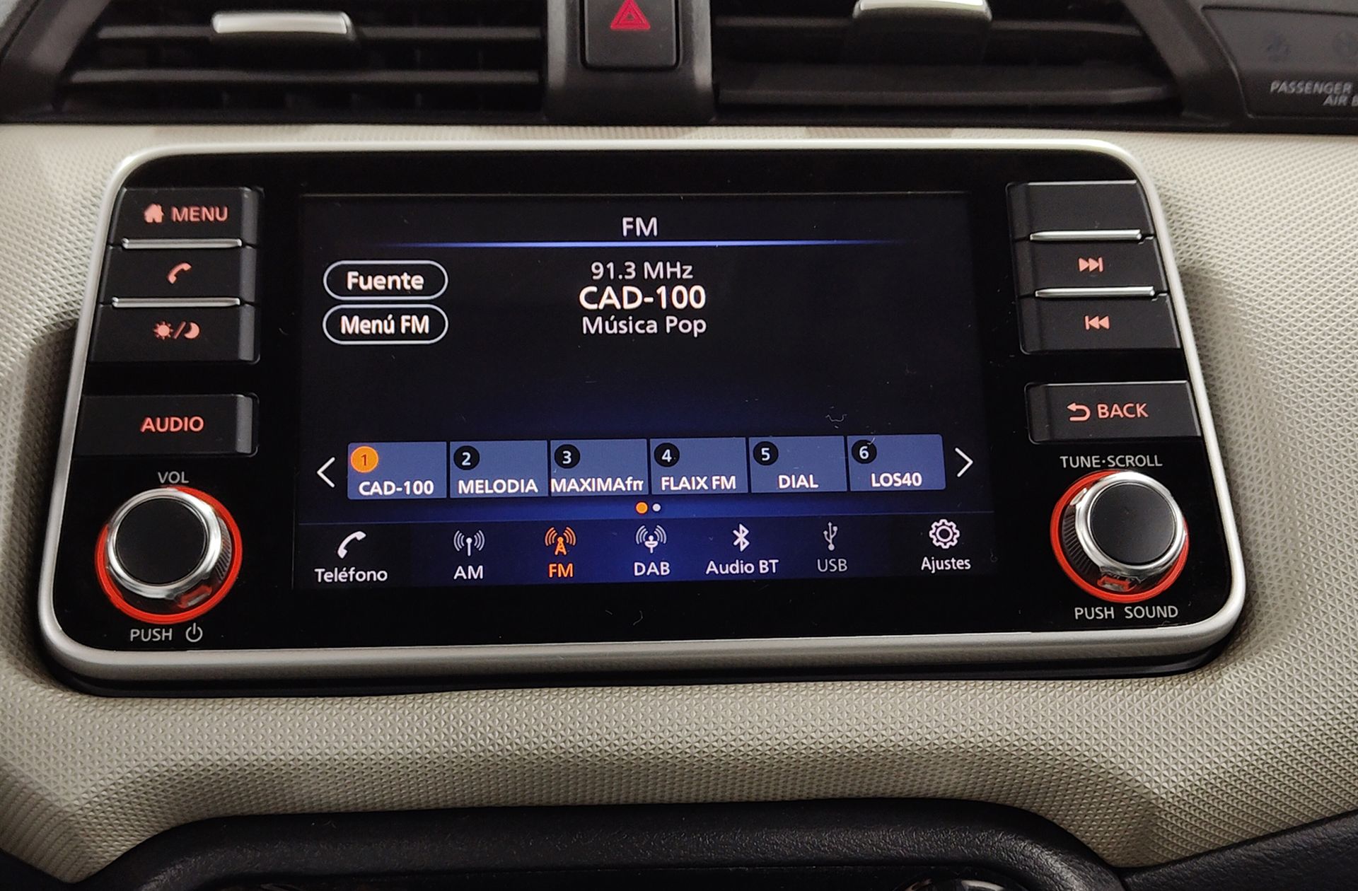 Nissan Micra IG-T 90 Acenta - foto 29