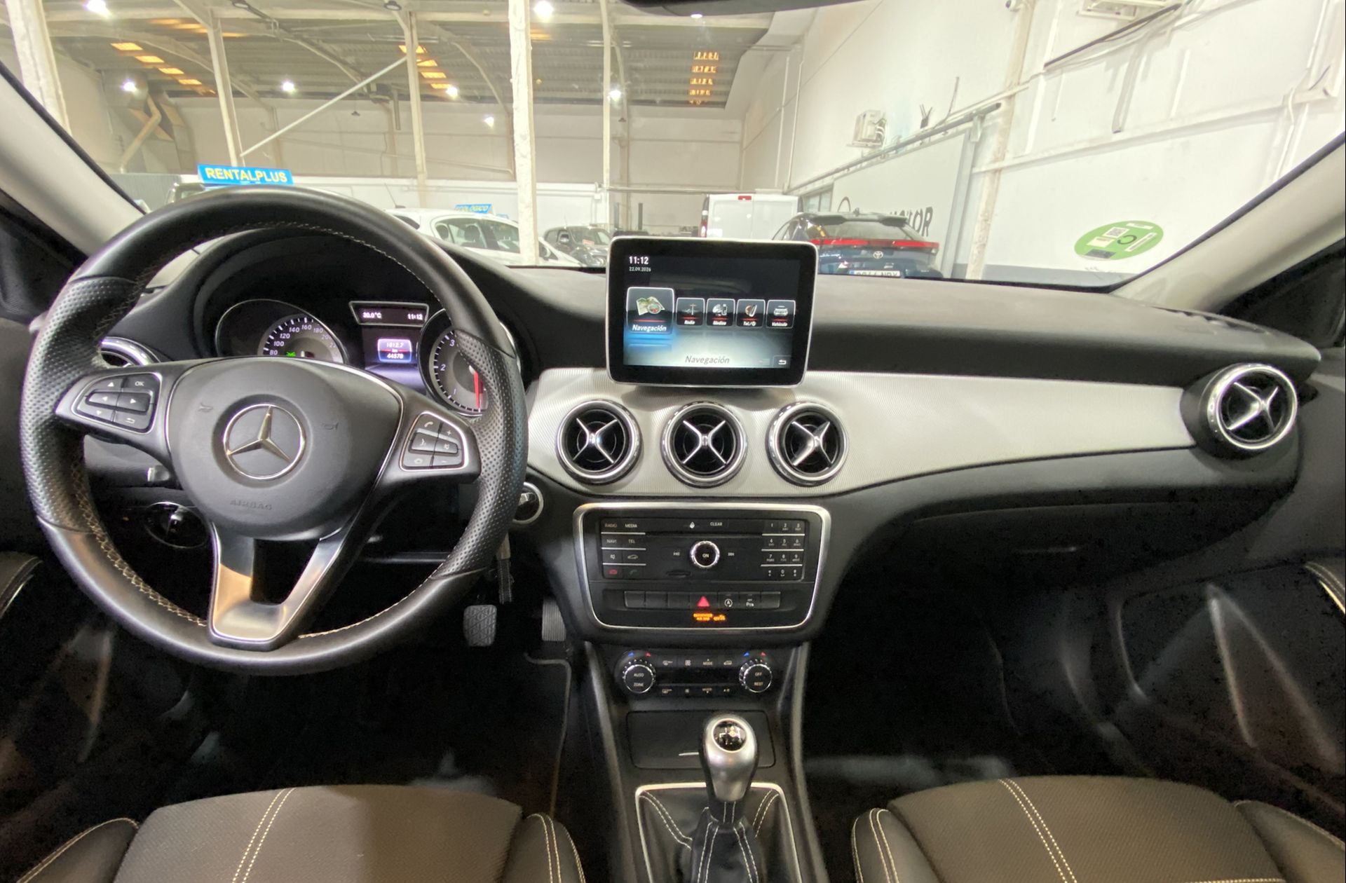 Mercedes-Benz GLA 200 d Urban - foto 6