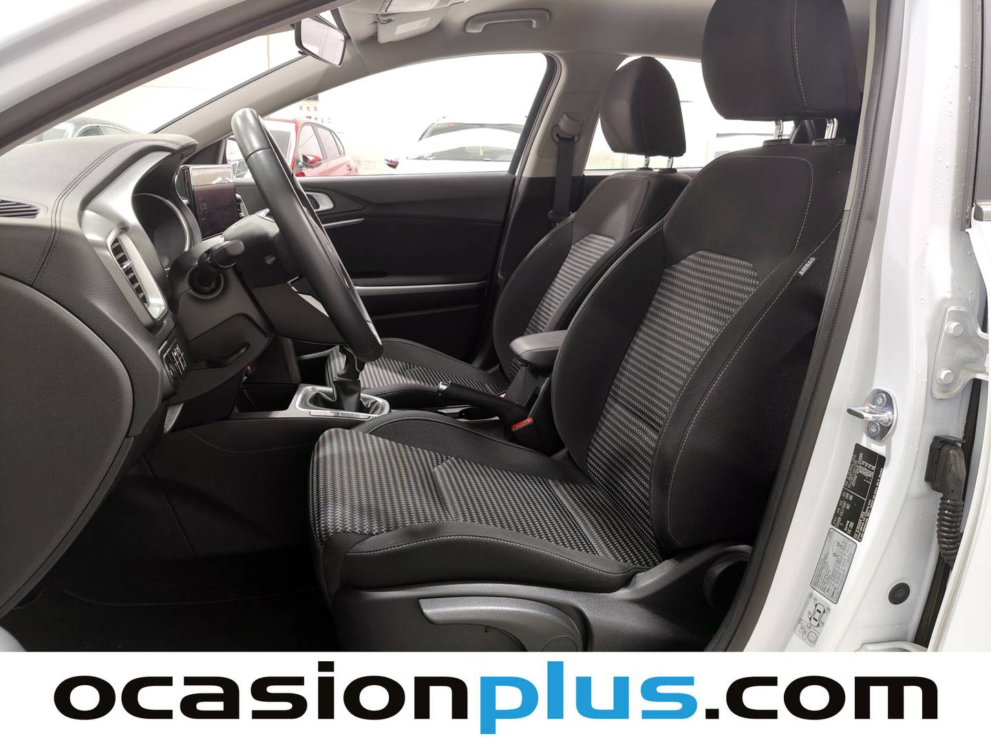 Foto asientos delanteros KIA XCeed KIA XCeed 1.0 T-GDi Drive (100 CV)