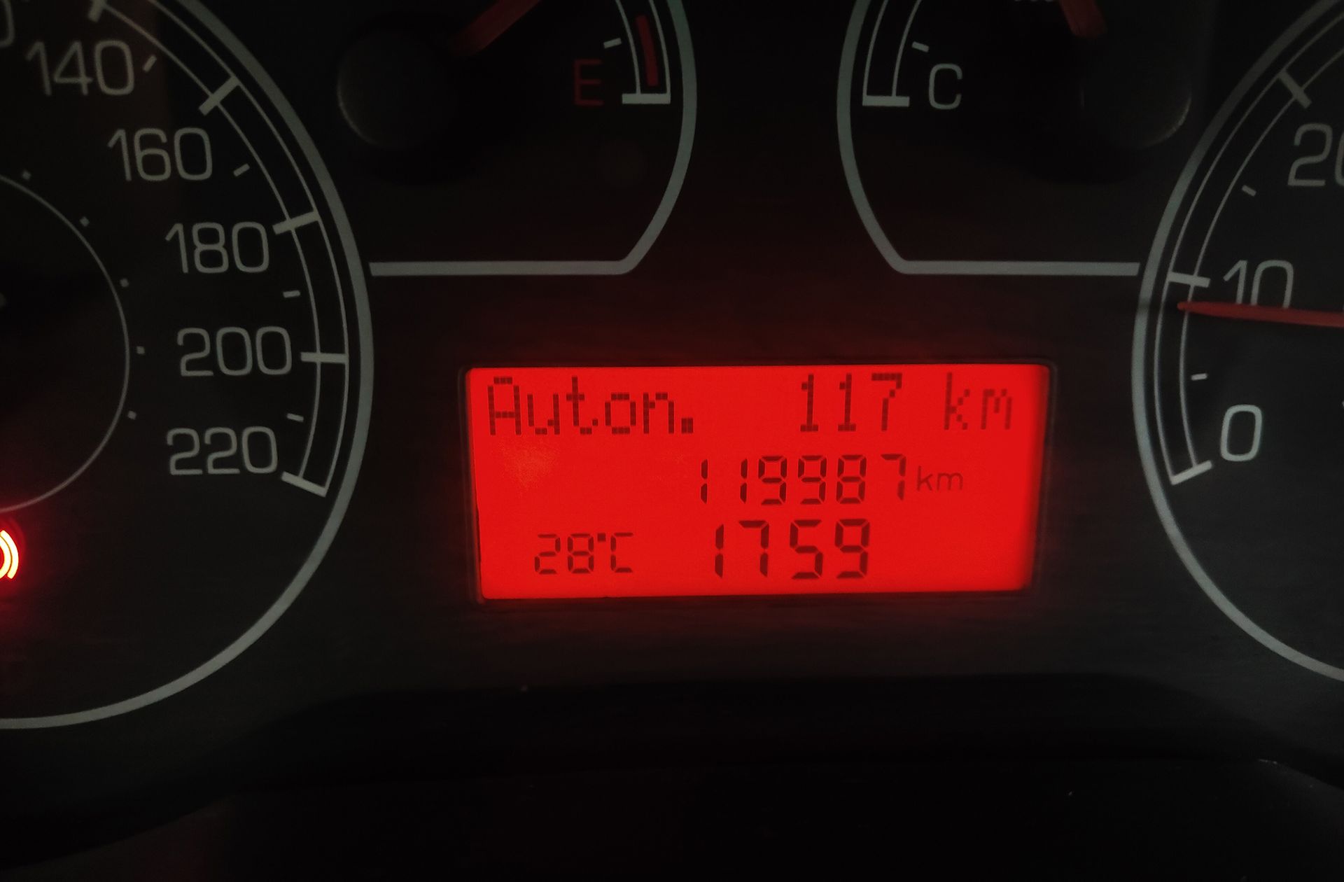 Fiat Punto 1.4 Active - foto 7