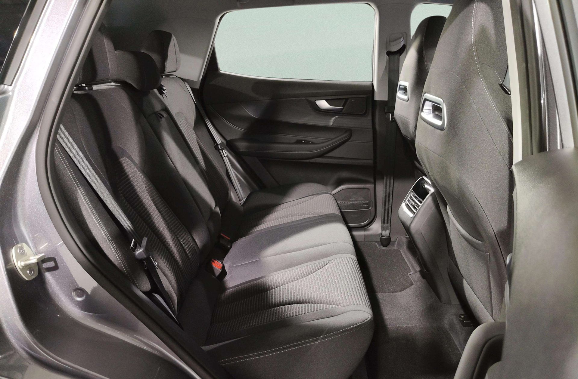 Ebro s400 1.5 DHE HEV Premium CVT - foto 22