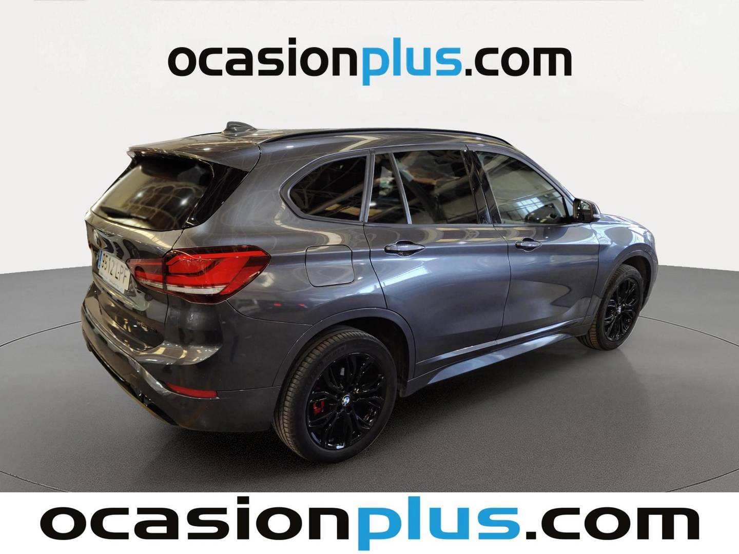 Foto trasera BMW X1 BMW X1 sDrive18i (140 CV) derecha
