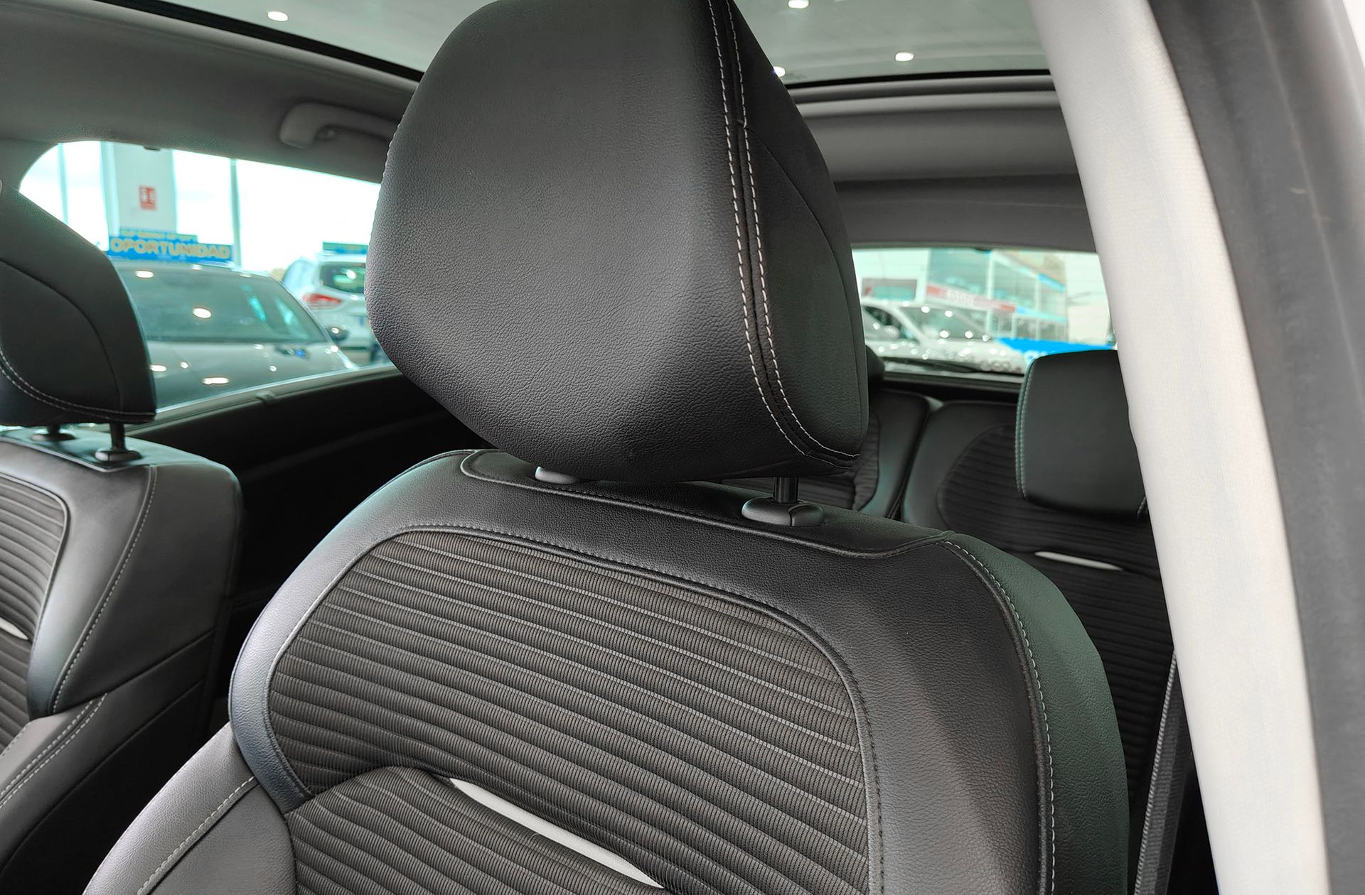 Renault Scénic Zen TCe GPF - foto 11