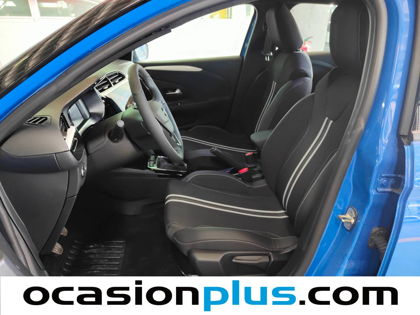 Foto asientos delanteros Opel Corsa Opel Corsa 1.2 T XHL GS (100 CV)