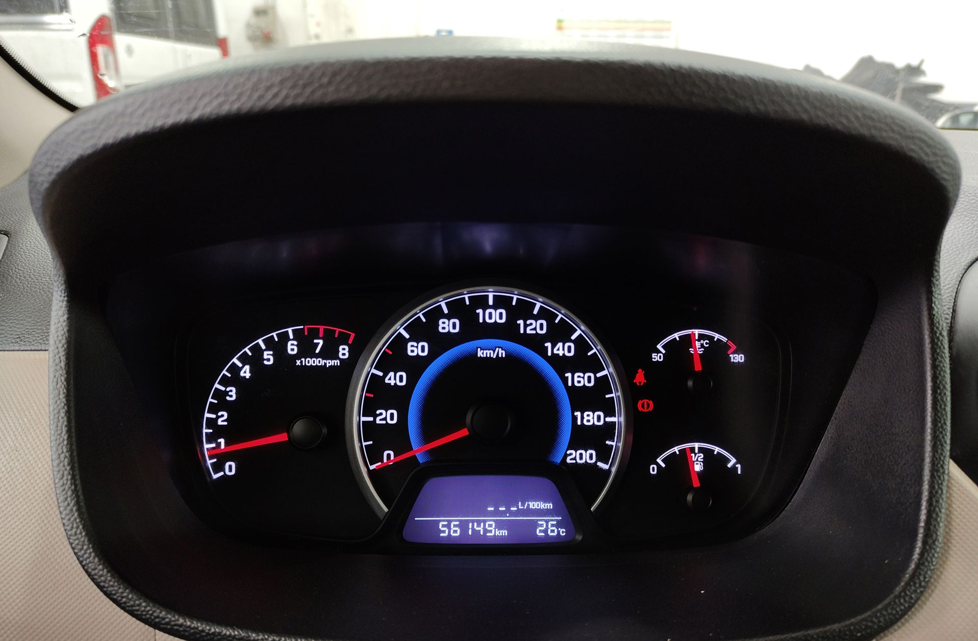 Hyundai i10 1.0 Klass - foto 18