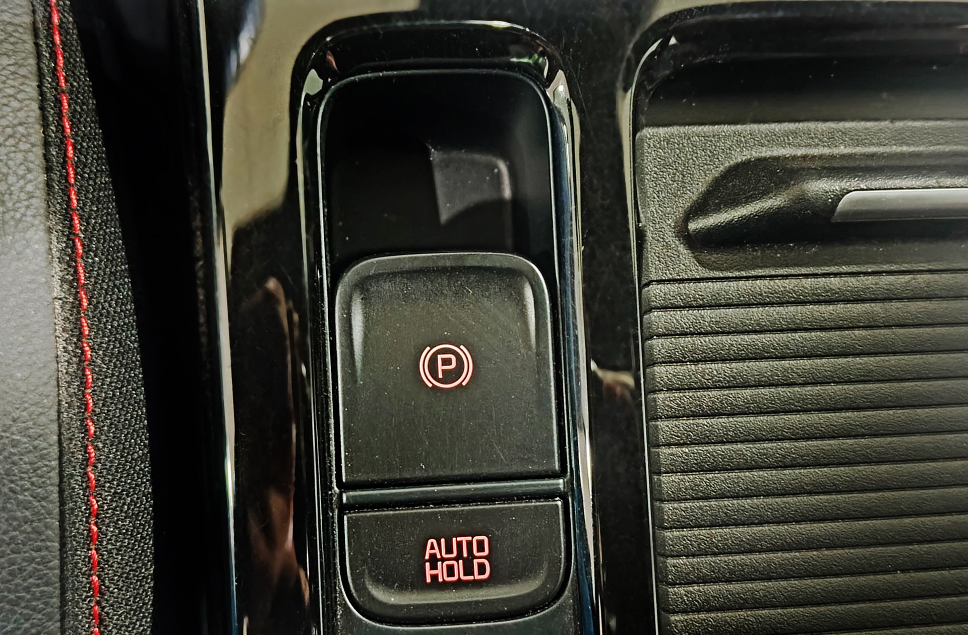 Kia ProCeed 1.6 T-GDi GT DCT - foto 28